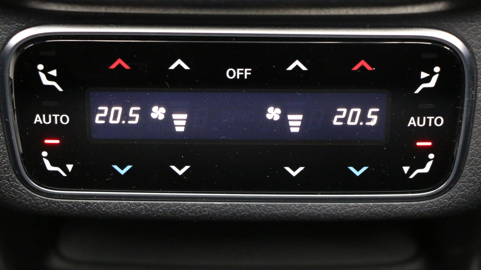 MERCEDES-BENZ GLC 220 d 4M 9G-Tronic - 12