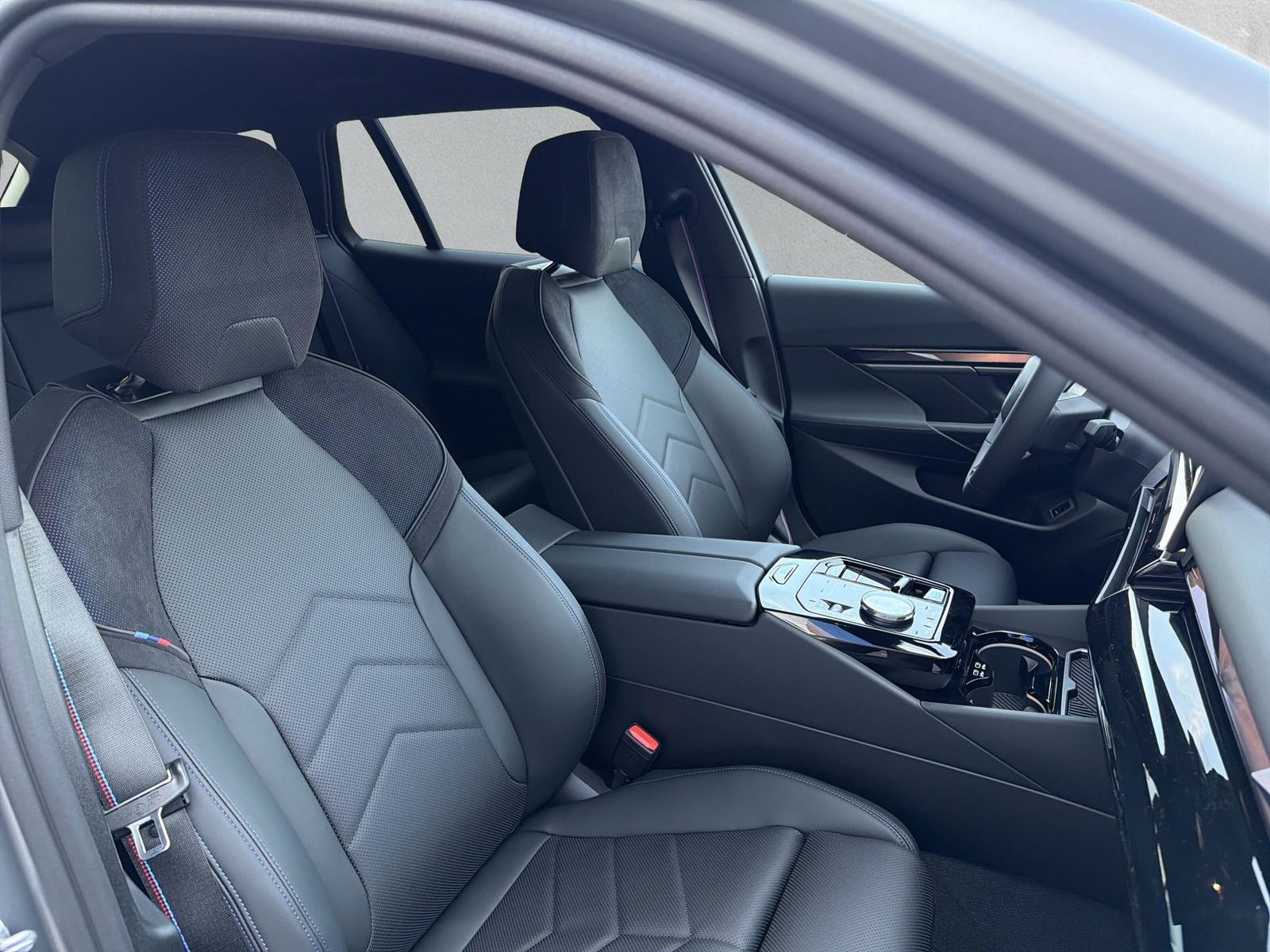 BMW i5 xDrive40 M Sport Pro - 13