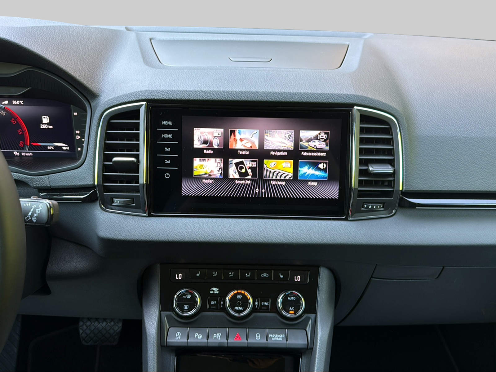 SKODA Karoq 2.0 TDI CR Style 4x4 DSG - 10