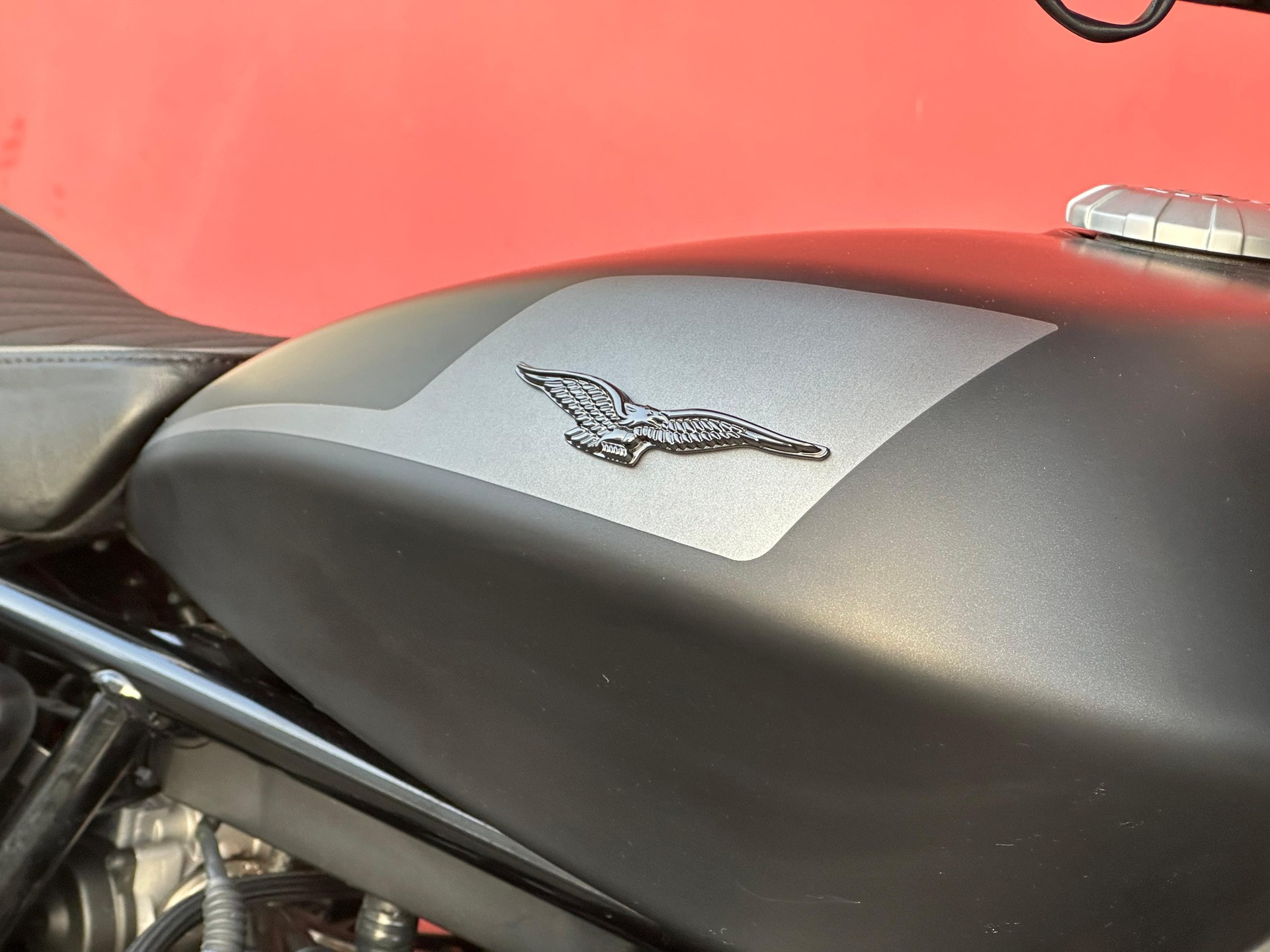 MOTO GUZZI V9 850 Bobber - 5