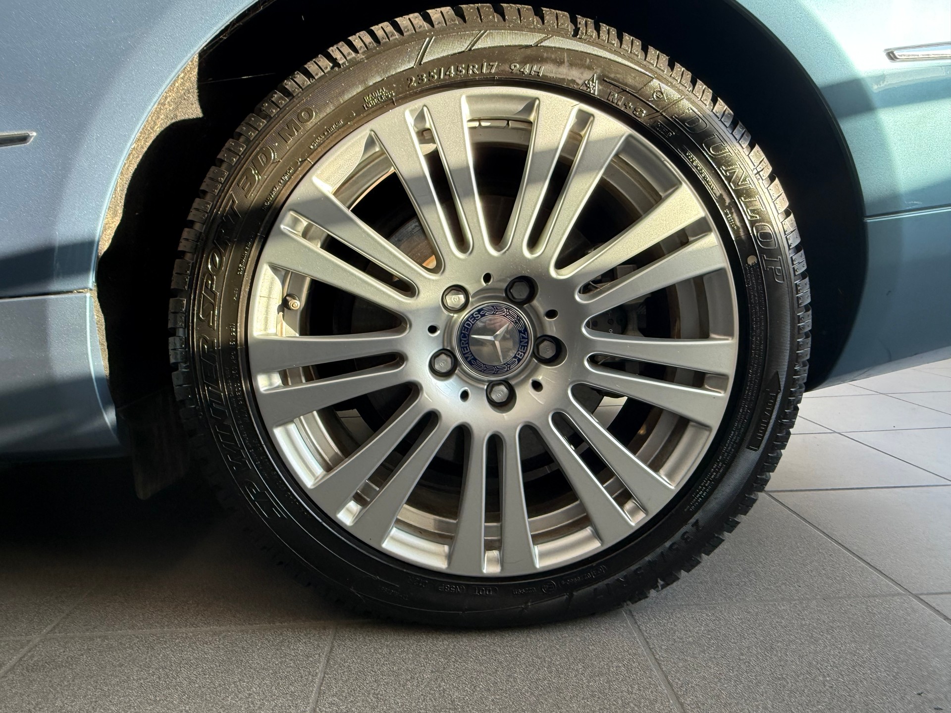 MERCEDES-BENZ E 350 CGI BlueEfficiency 7G-Tronic - 5