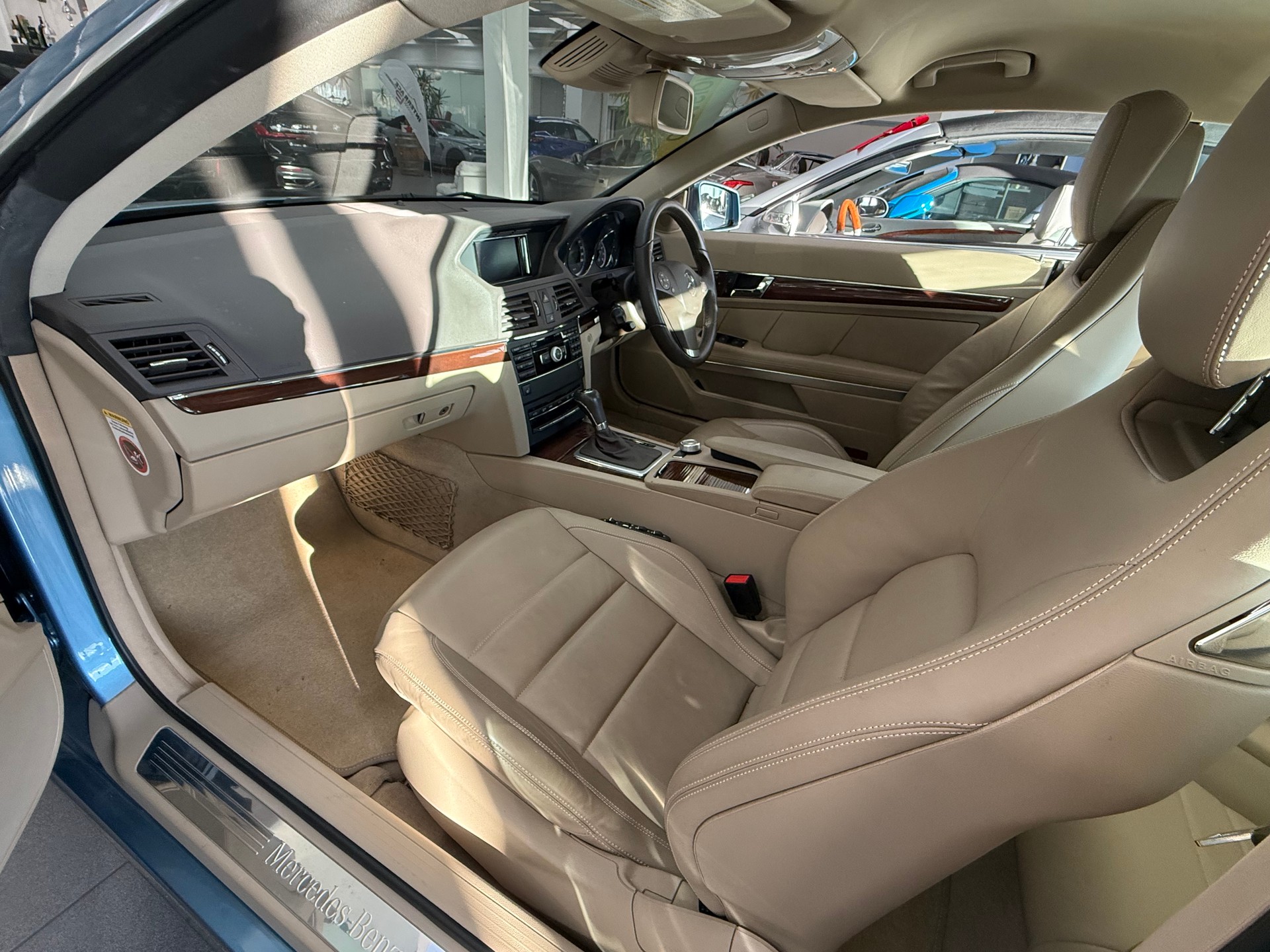 MERCEDES-BENZ E 350 CGI BlueEfficiency 7G-Tronic - 8