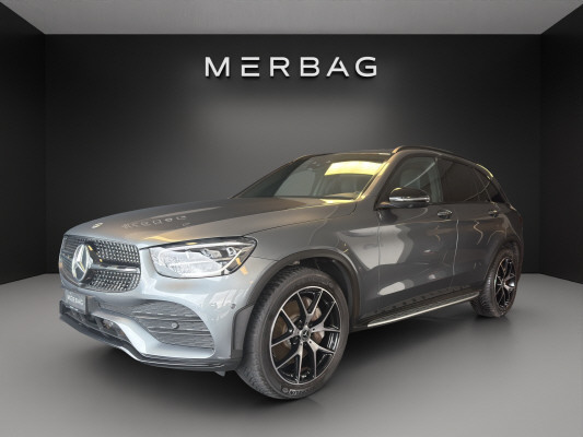 MERCEDES-BENZ GLC 300 AMG Line 4Matic