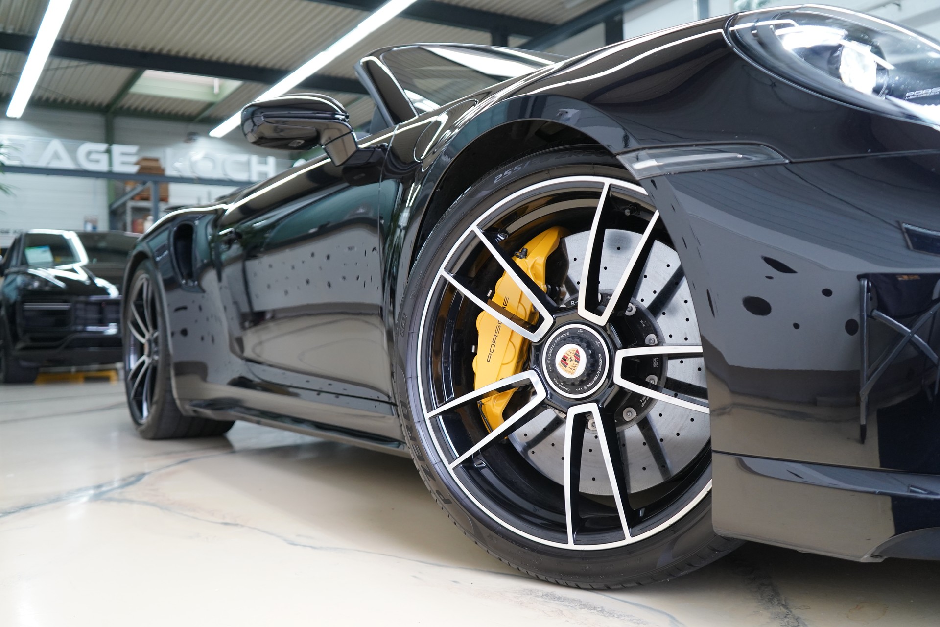 PORSCHE 911 Turbo S Cabriolet PDK - 14