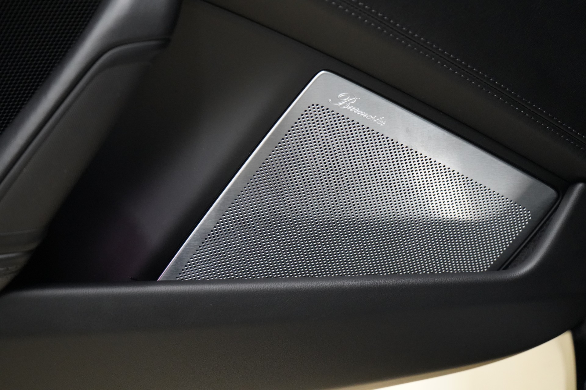 PORSCHE 911 Turbo S Cabriolet PDK - 24