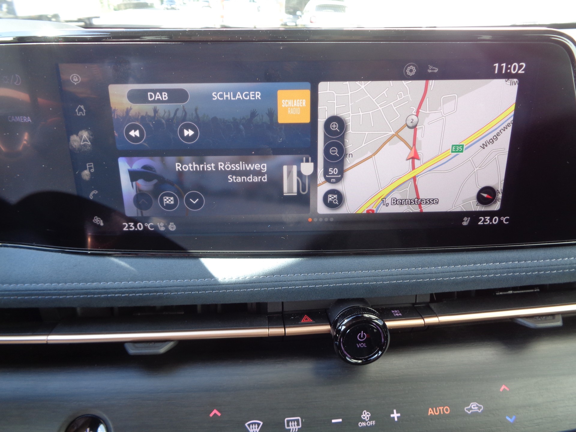 NISSAN Ariya 87 kWh e-4orce Evolve Allrad - 13