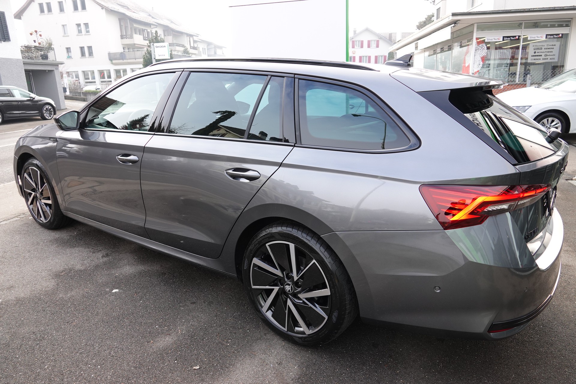 SKODA Octavia 2.0 TSI Dynami4x4 - 6