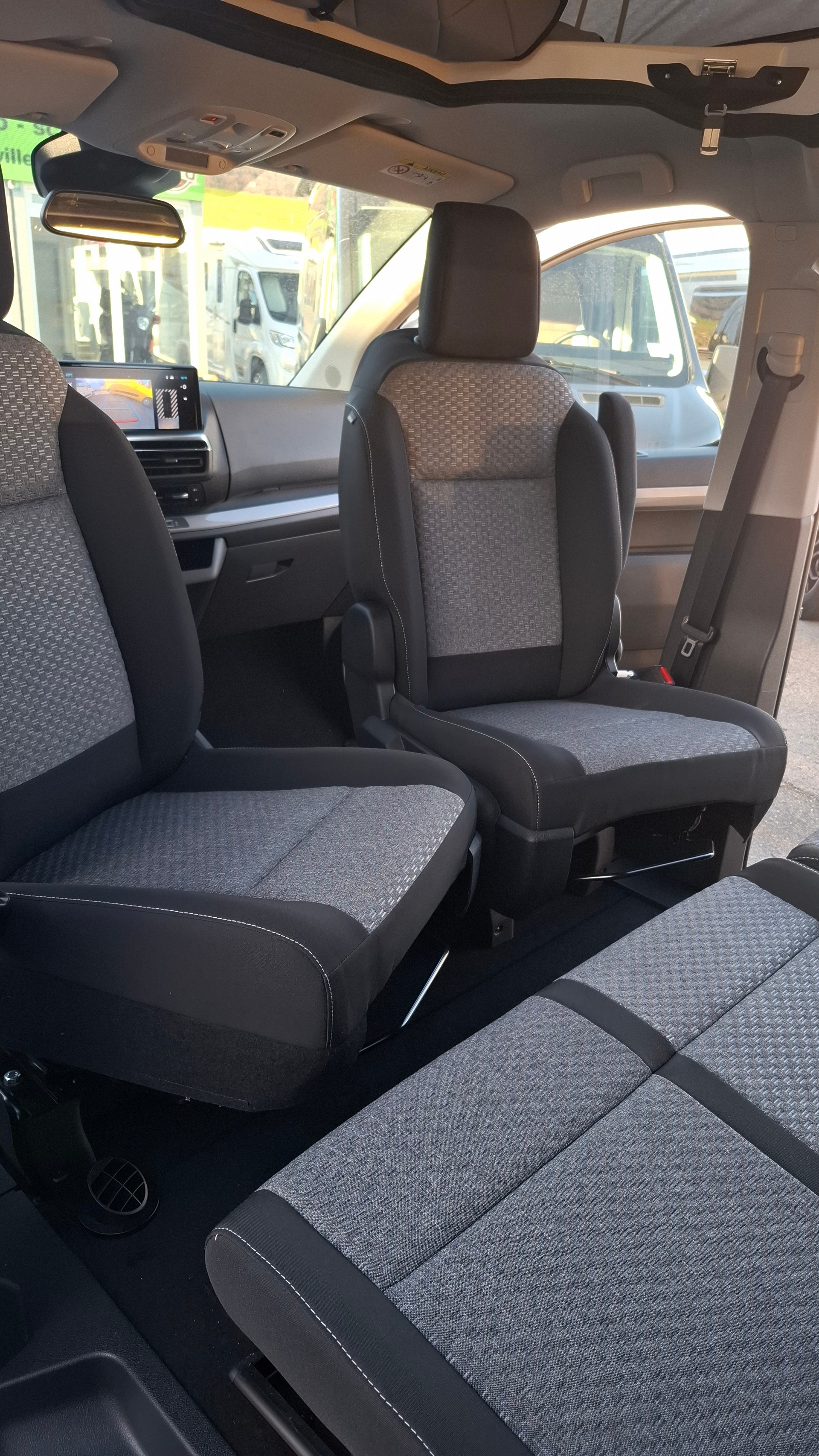 PÖSSL Vanster Green Line EAT8 180 - 7