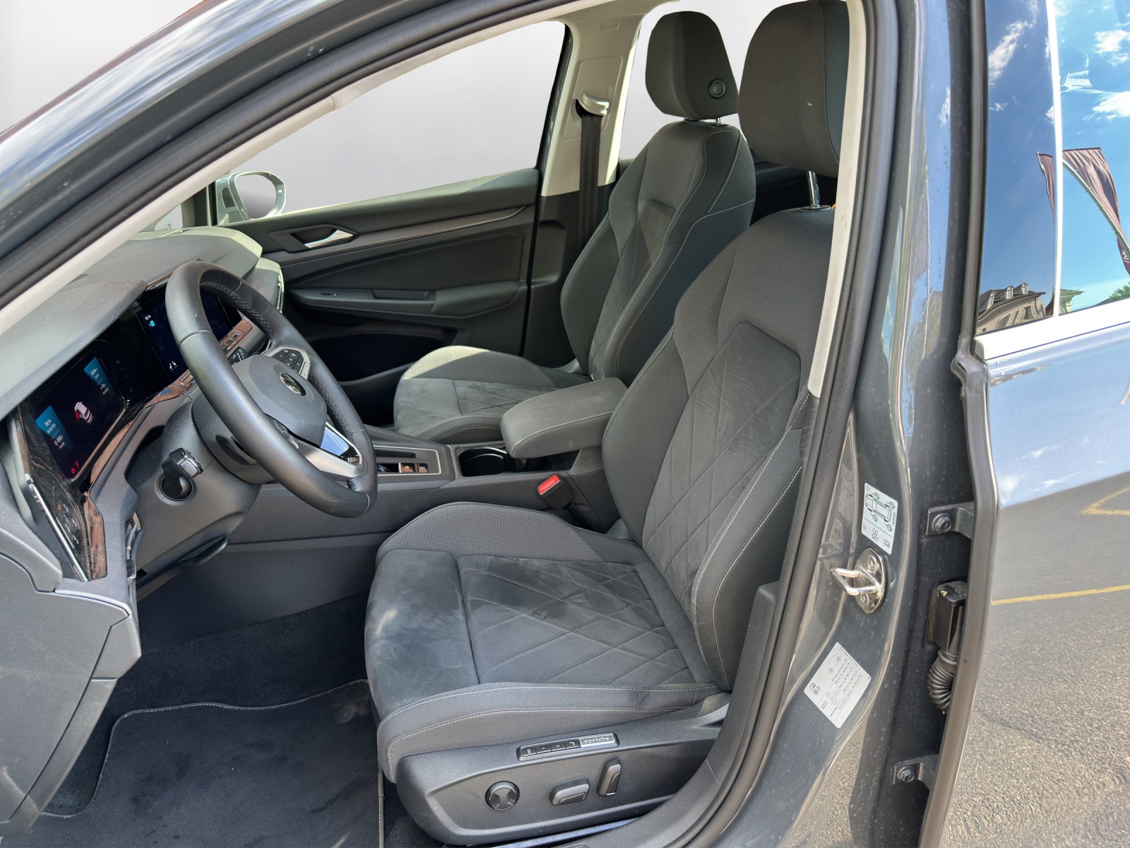 VW Golf 1.4 TSI PHEV Style - 10