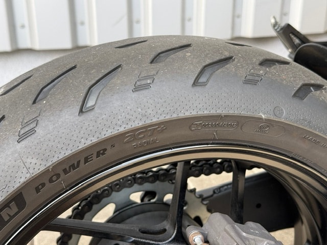YAMAHA MT-09 - 5