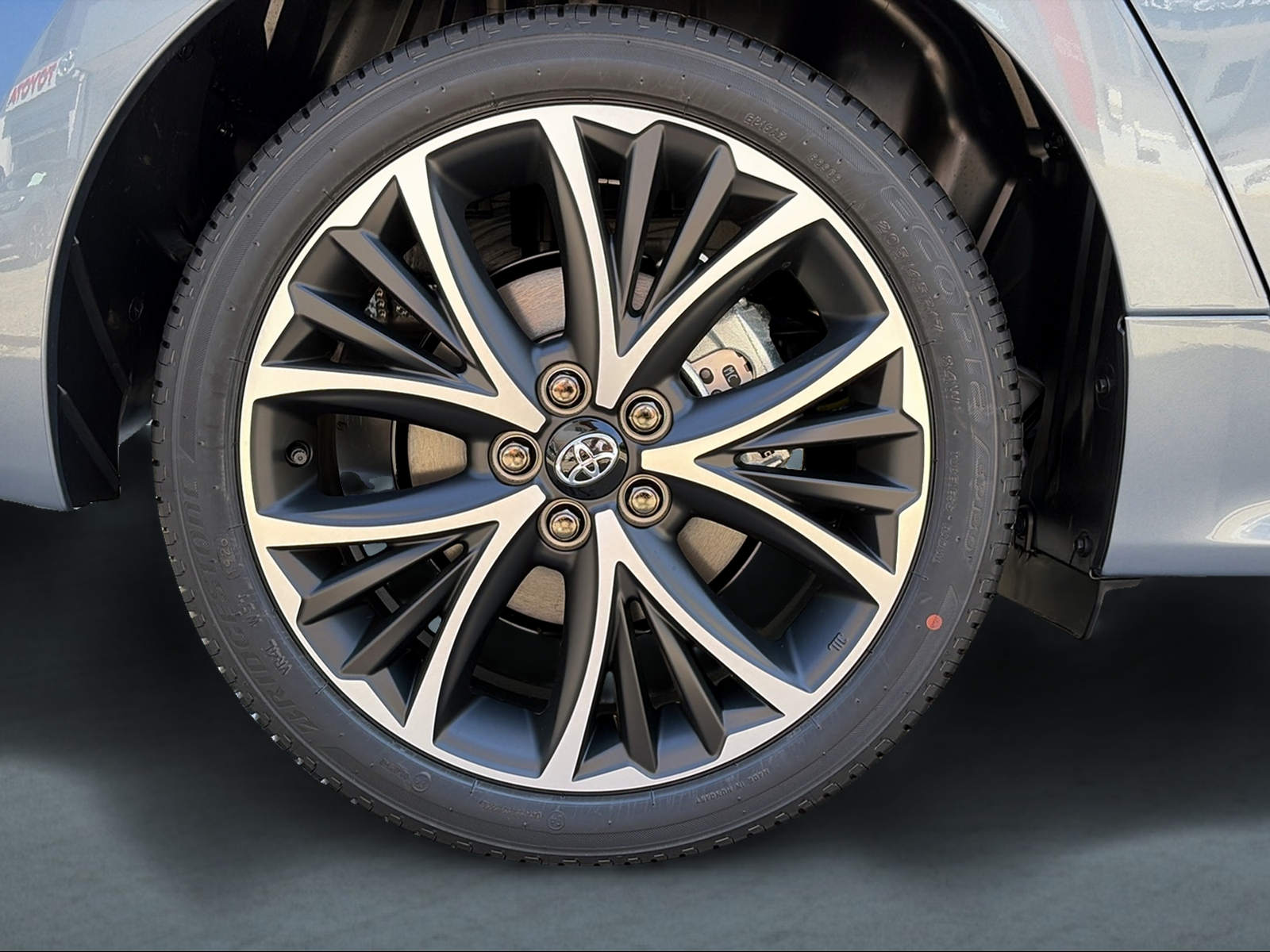 TOYOTA Yaris 1.5 Trend e-CVT - 7