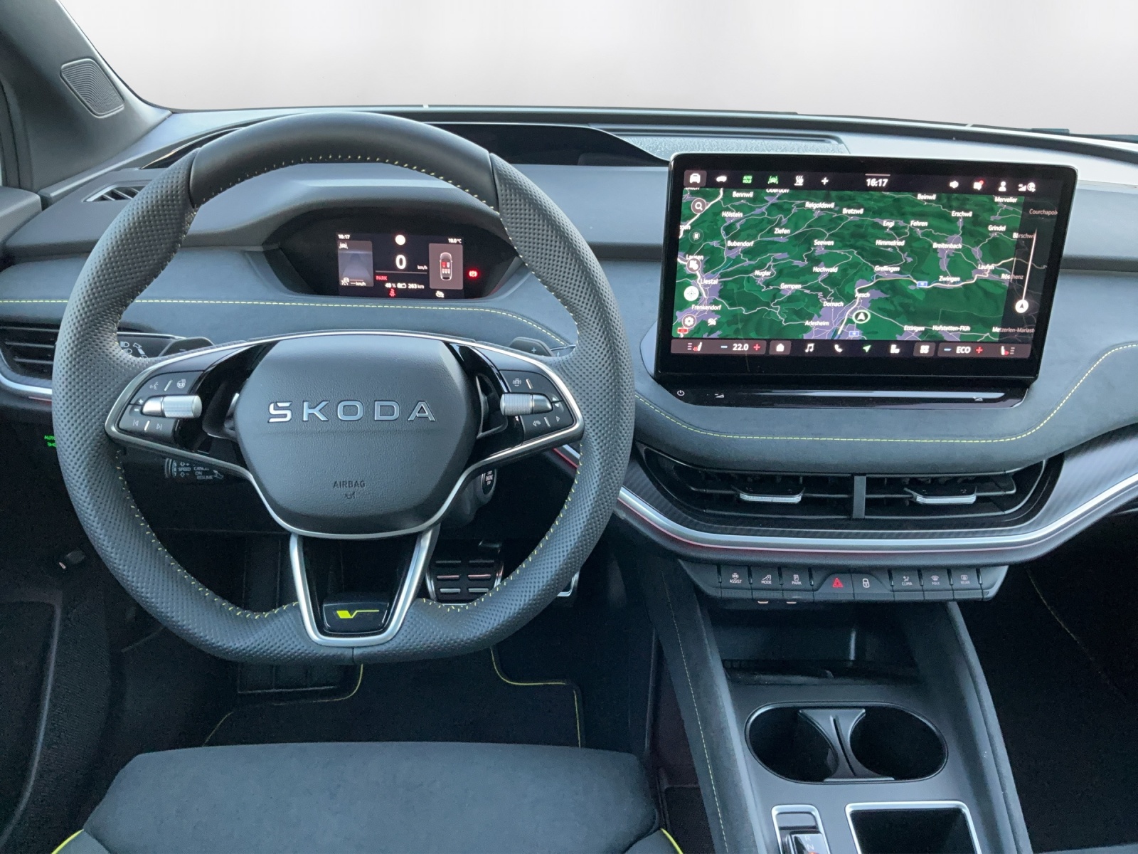 SKODA Enyaq 85x 4x4 RS - 7