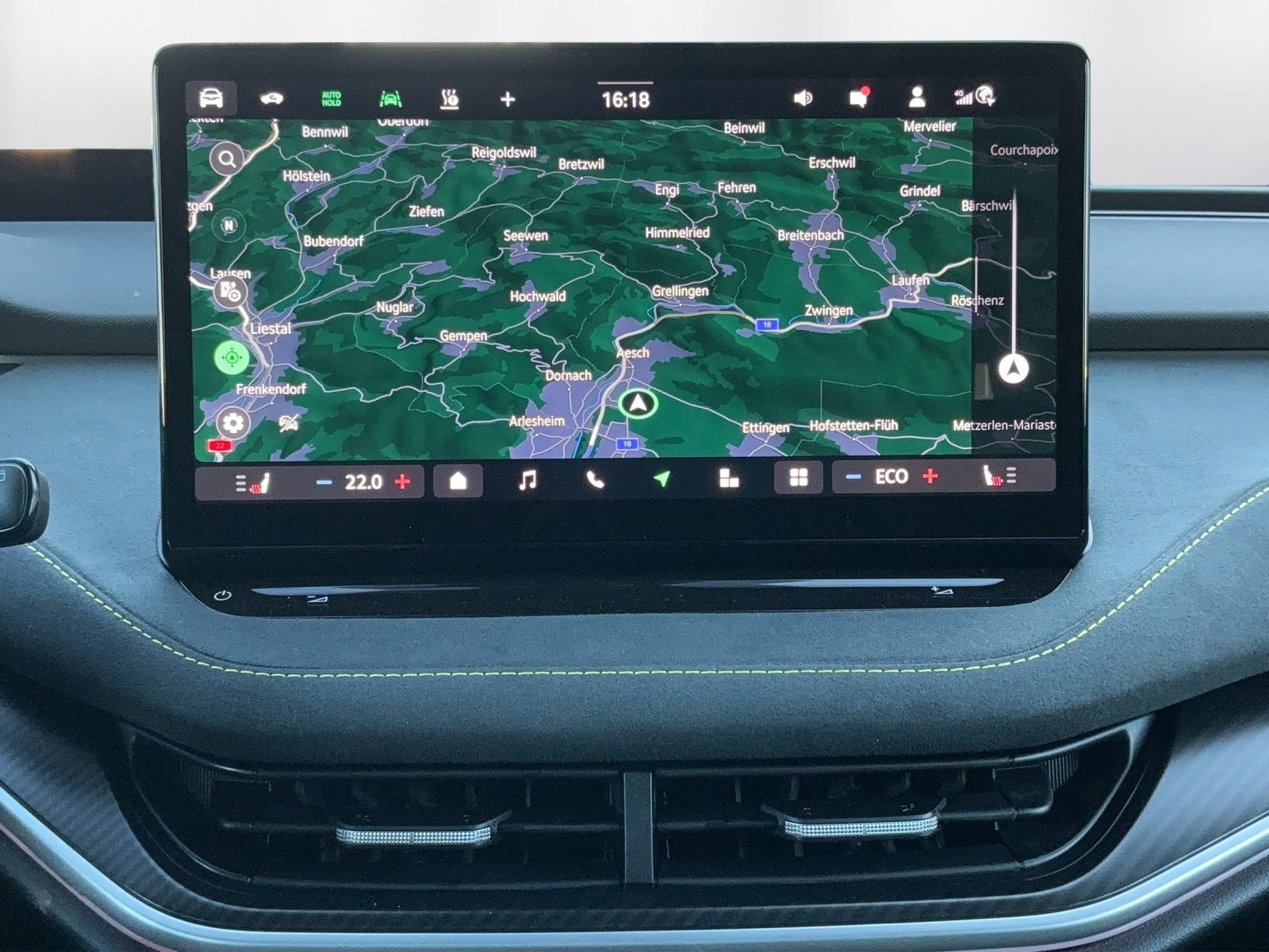 SKODA Enyaq 85x 4x4 RS - 9