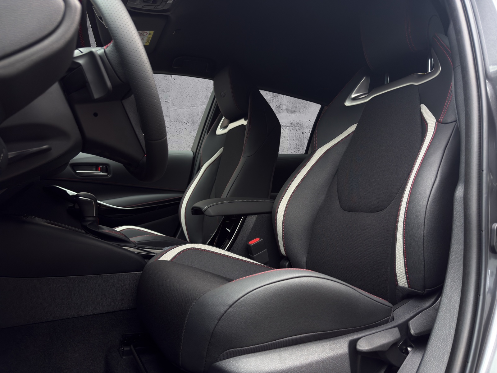 TOYOTA Corolla Touring Sports 2.0 HSD GR Sport e-CVT - 6