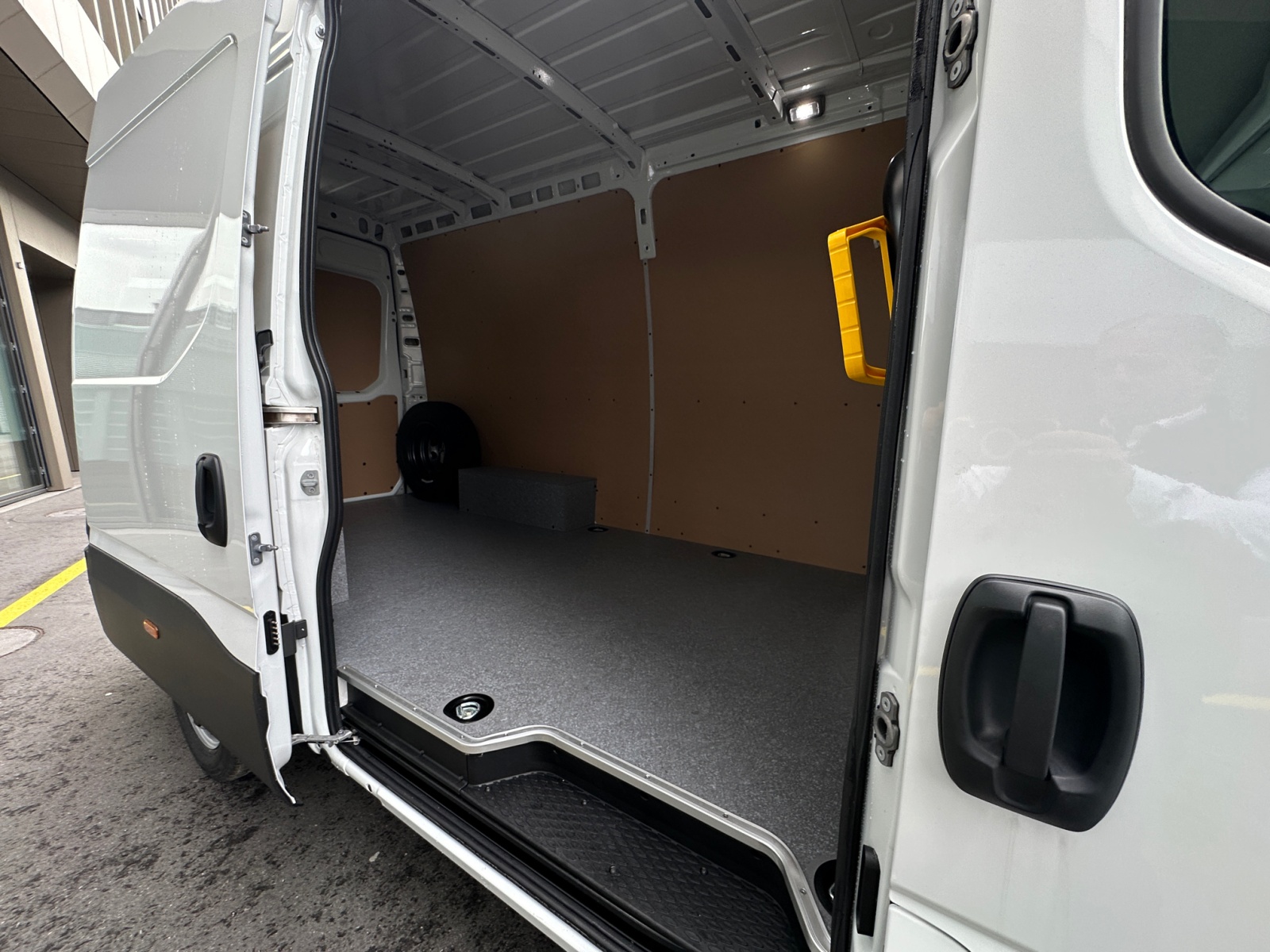 35s18v eco