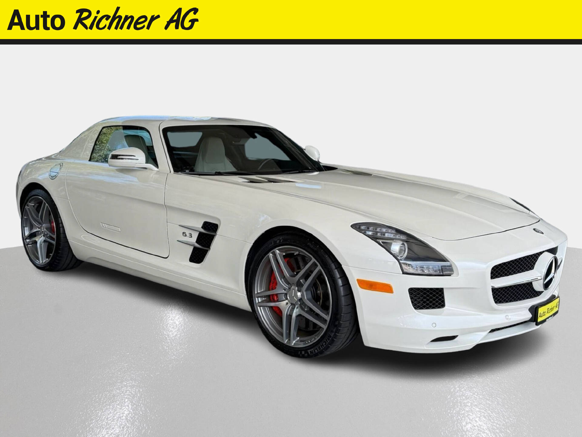 MERCEDES-BENZ SLS AMG Coupé-0