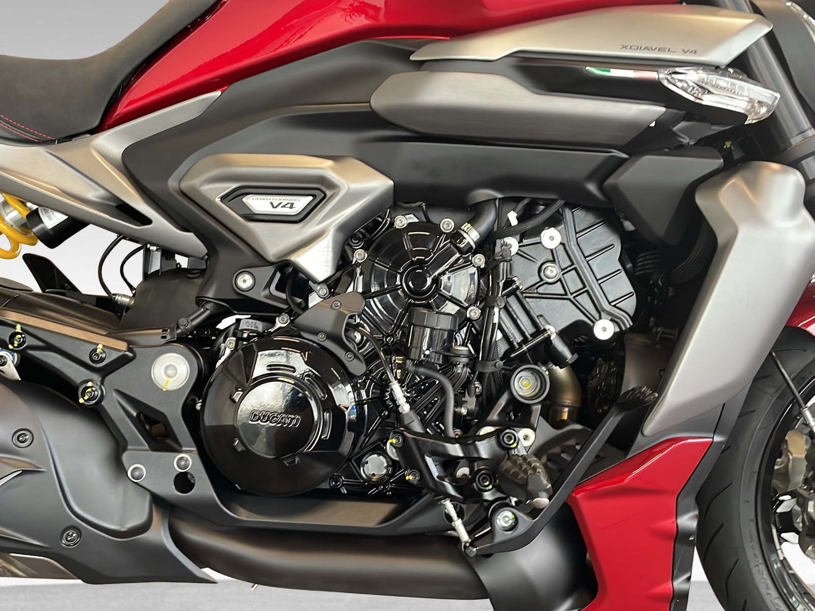 DUCATI XDIAVEL V4 ABS - 8