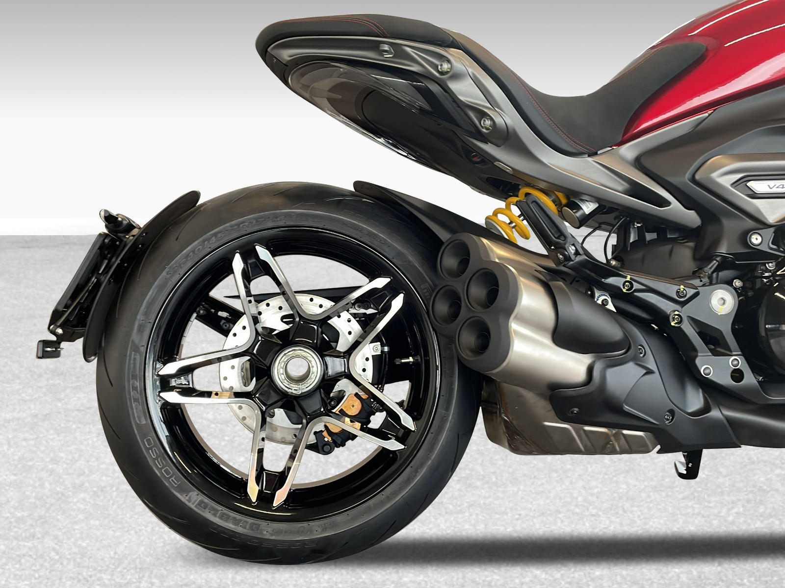 DUCATI XDIAVEL V4 ABS - 11