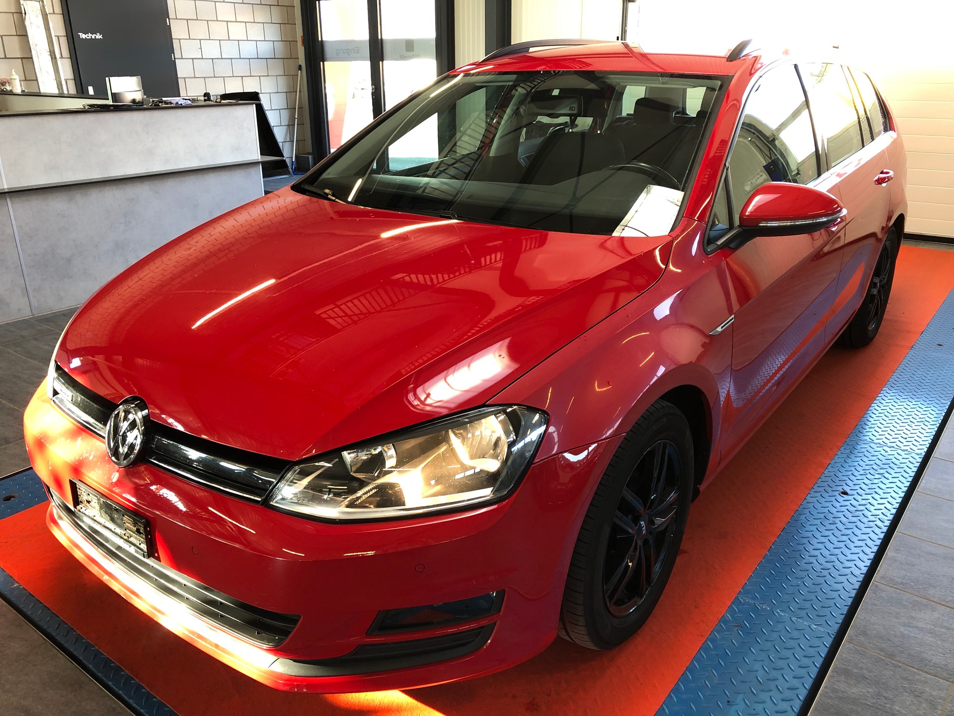 VW Golf Variant 1.6 TDI BlueMotion Comfortline - 5
