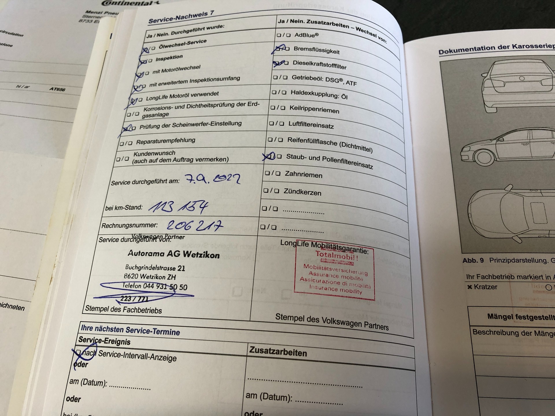 VW Golf Variant 1.6 TDI BlueMotion Comfortline - 28