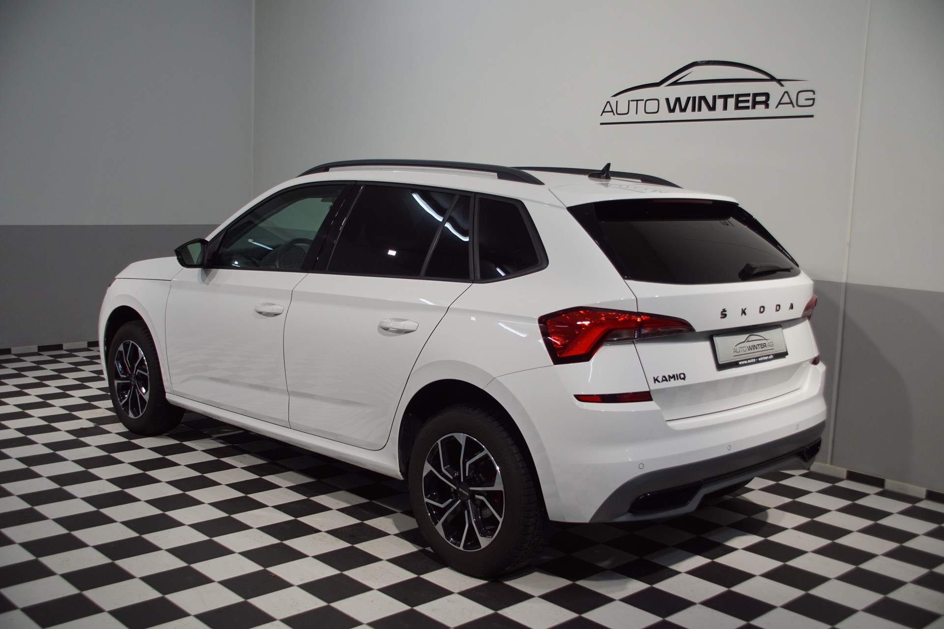 SKODA Kamiq 1.0 TSI Ambition DSG *swiss* - 9