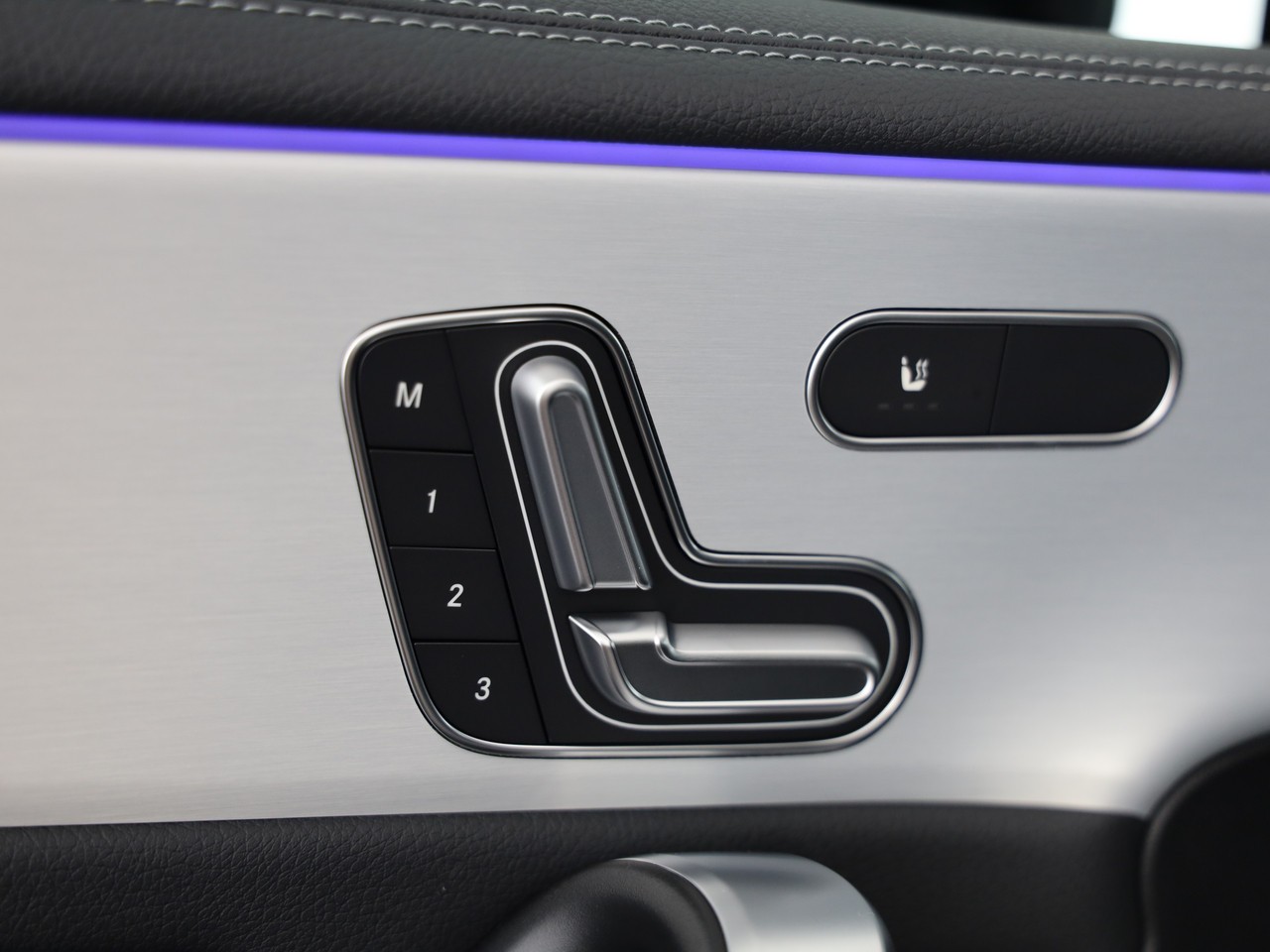 MERCEDES-BENZ A 250 4Matic 8G-DCT - 10