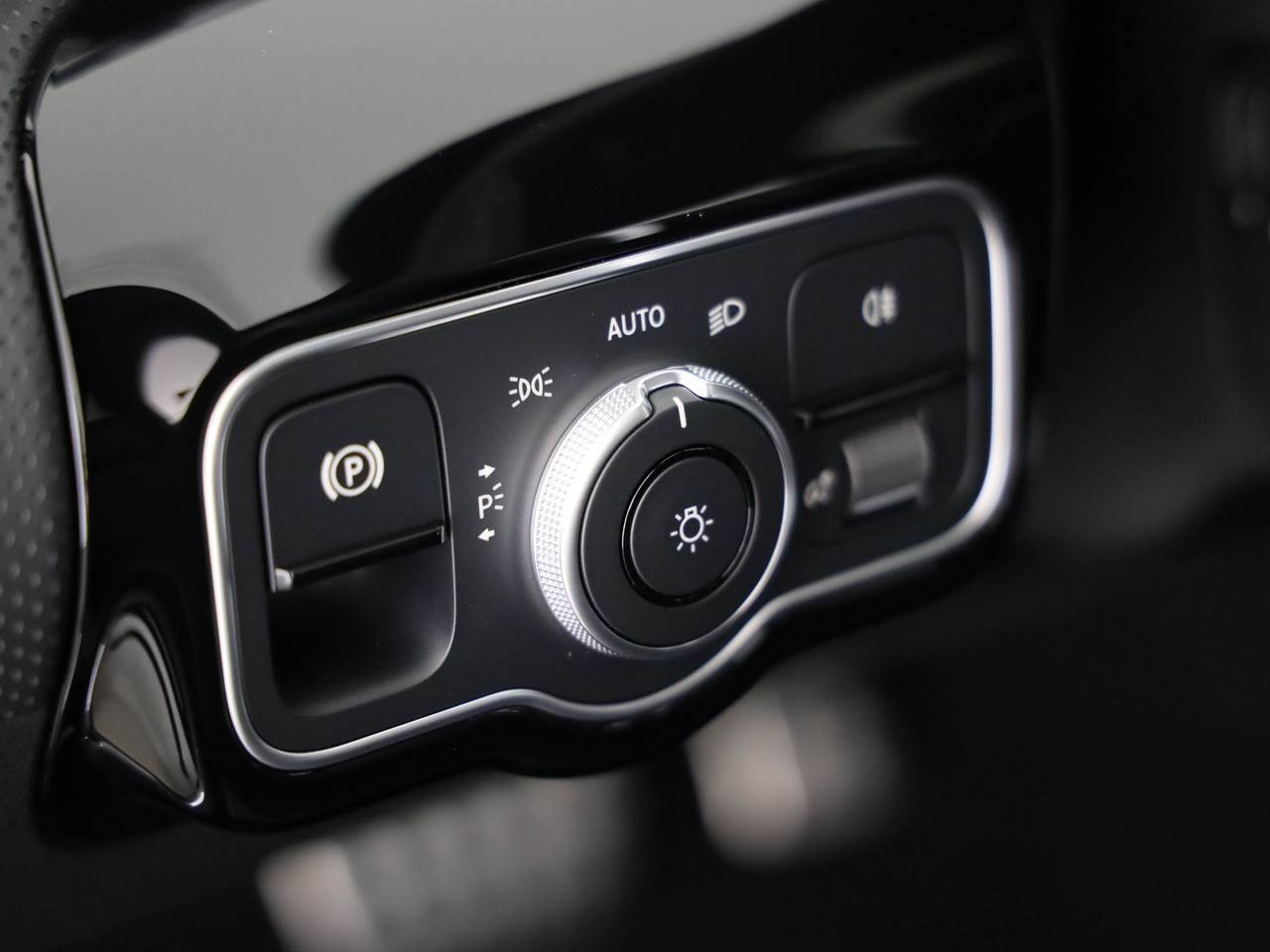 MERCEDES-BENZ A 250 4Matic 8G-DCT - 13