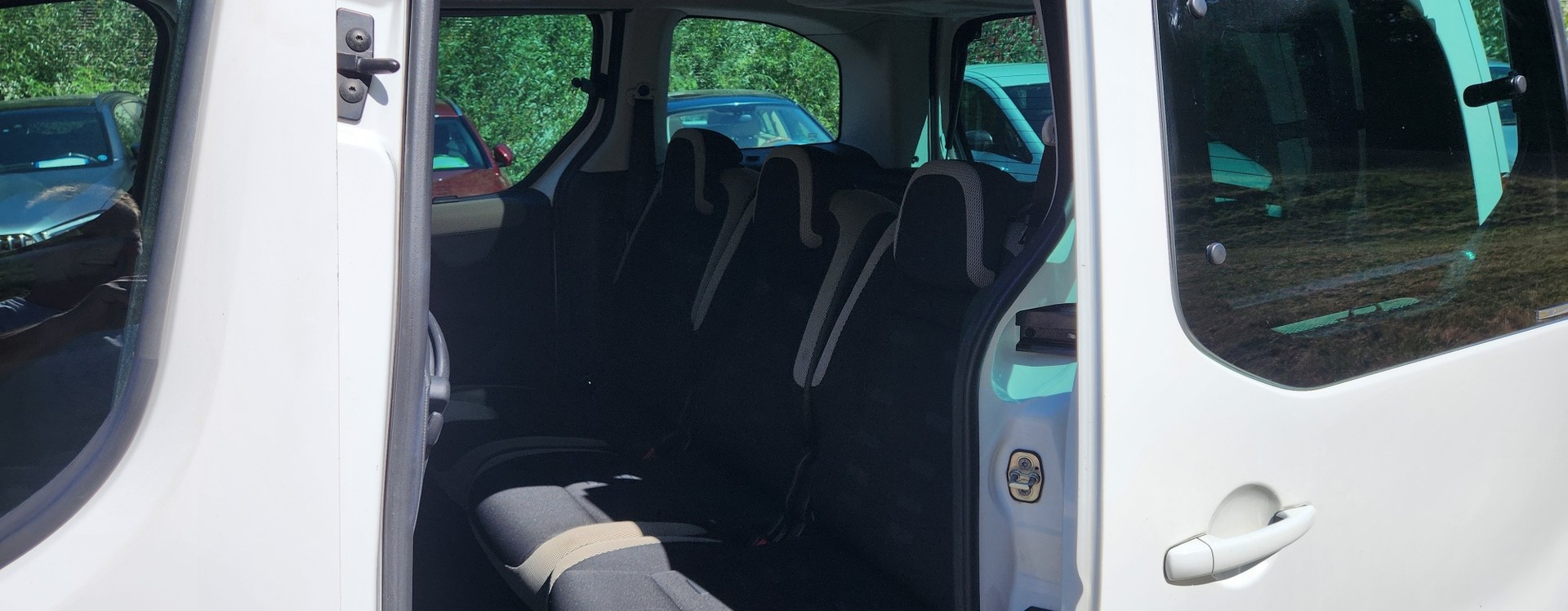 CITROEN Berlingo 1.6 e-HDi Exclusive EGS6 - 15
