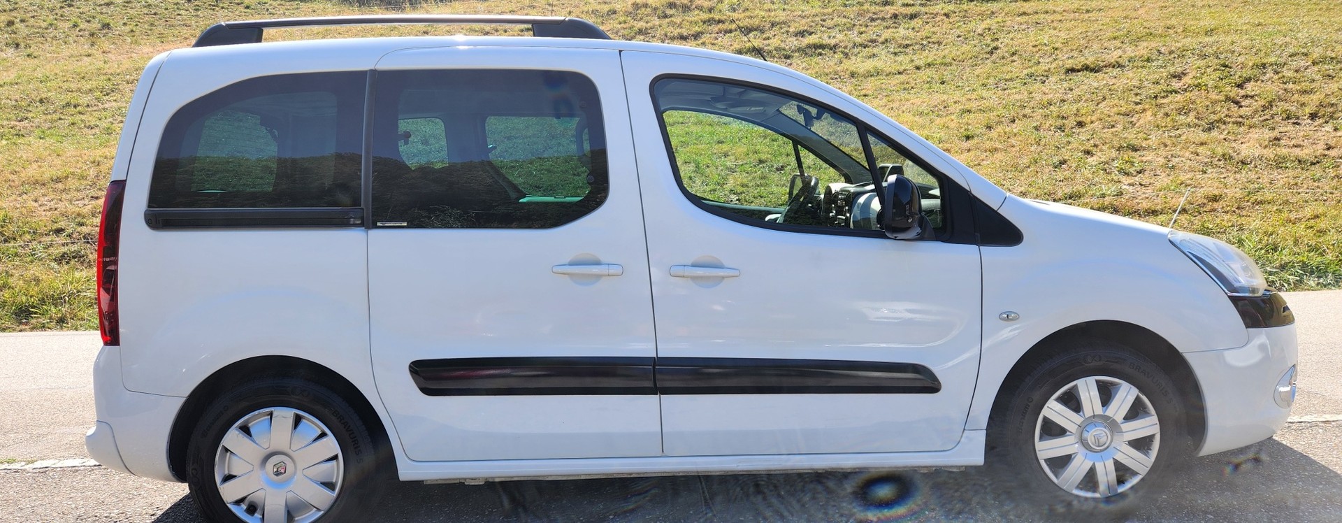 CITROEN Berlingo 1.6 e-HDi Exclusive EGS6 - 3