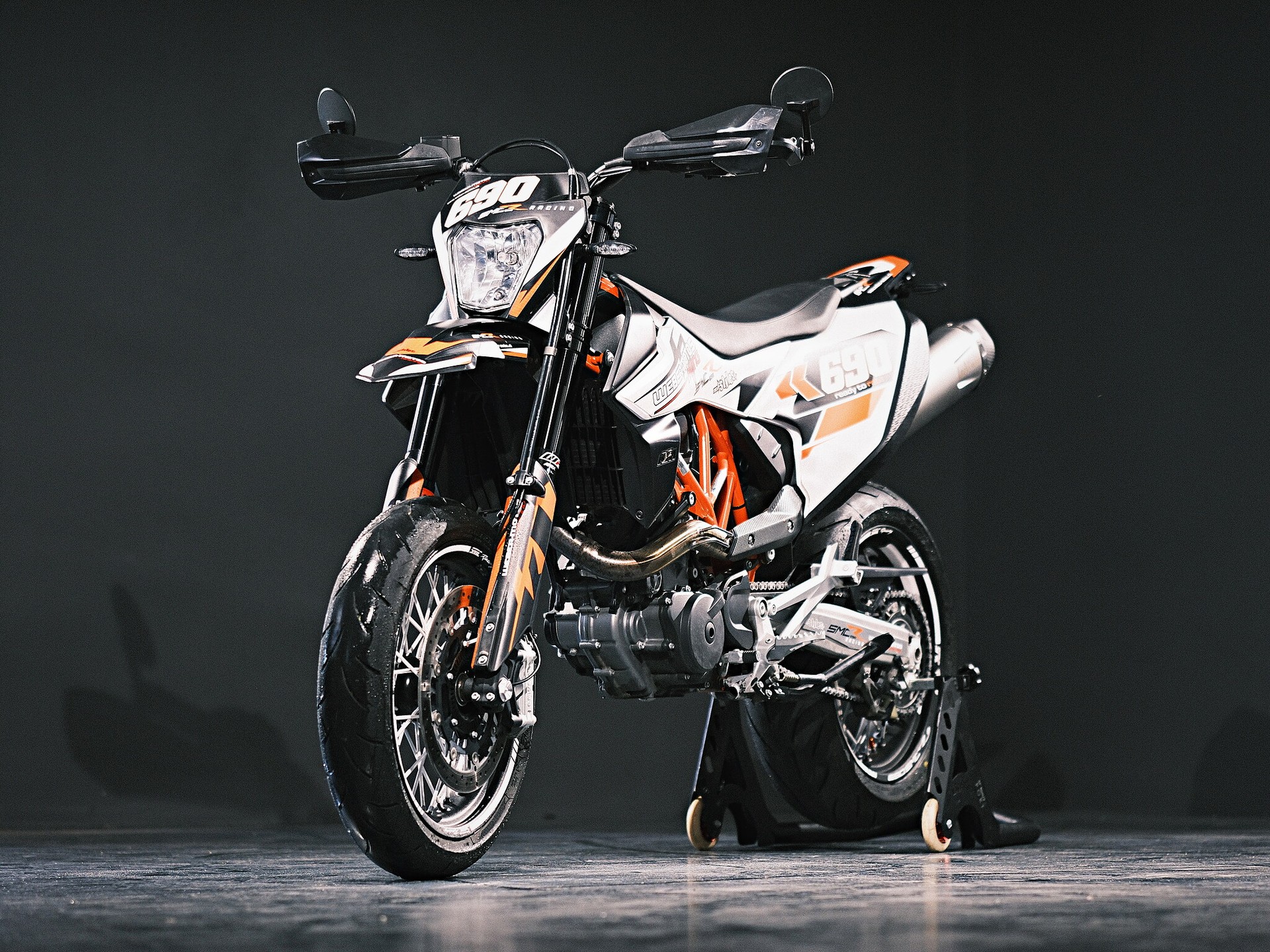 KTM 690 SMC R ABS (35 kW) - 5