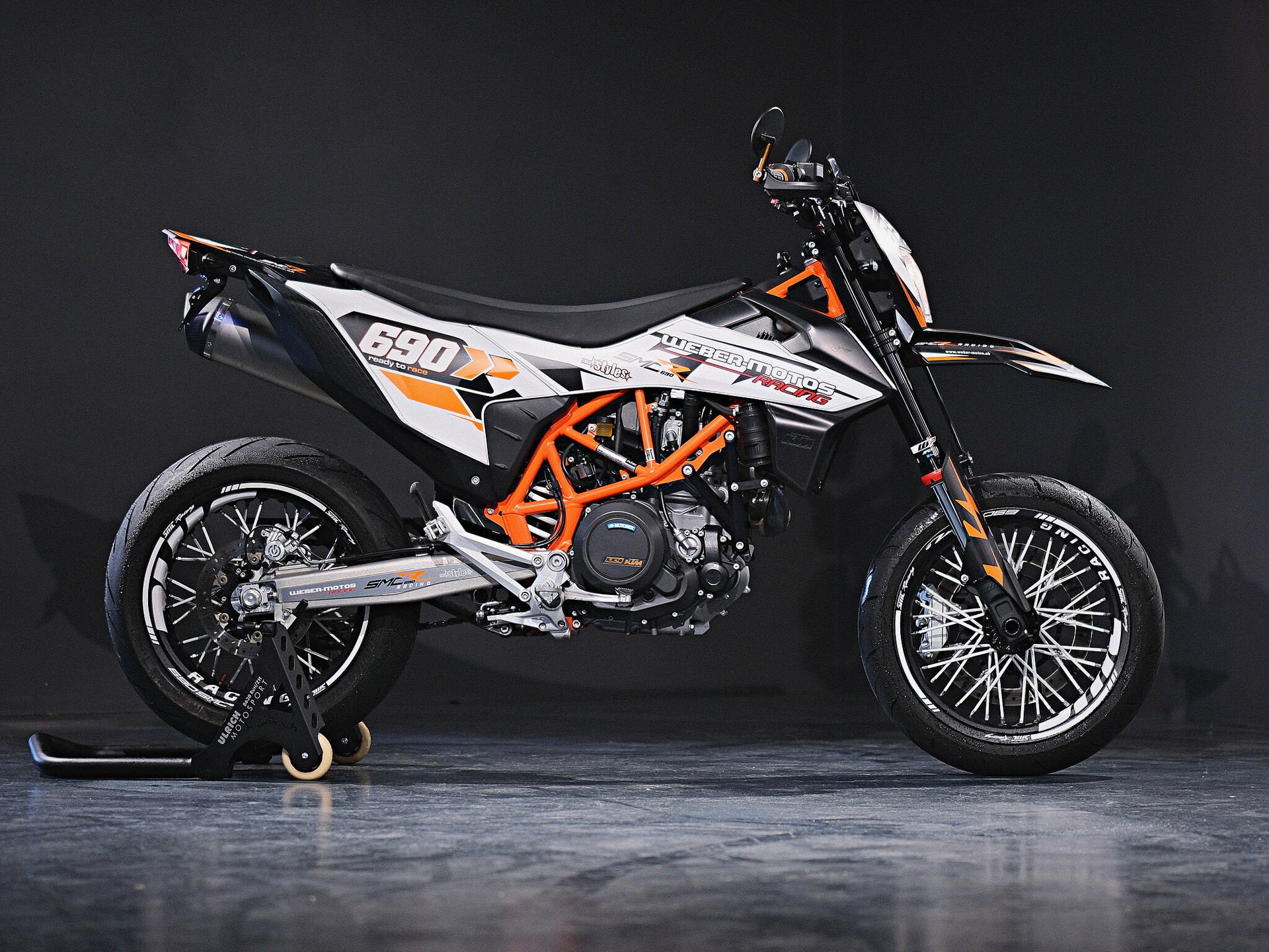KTM 690 SMC R ABS (35 kW) - 2