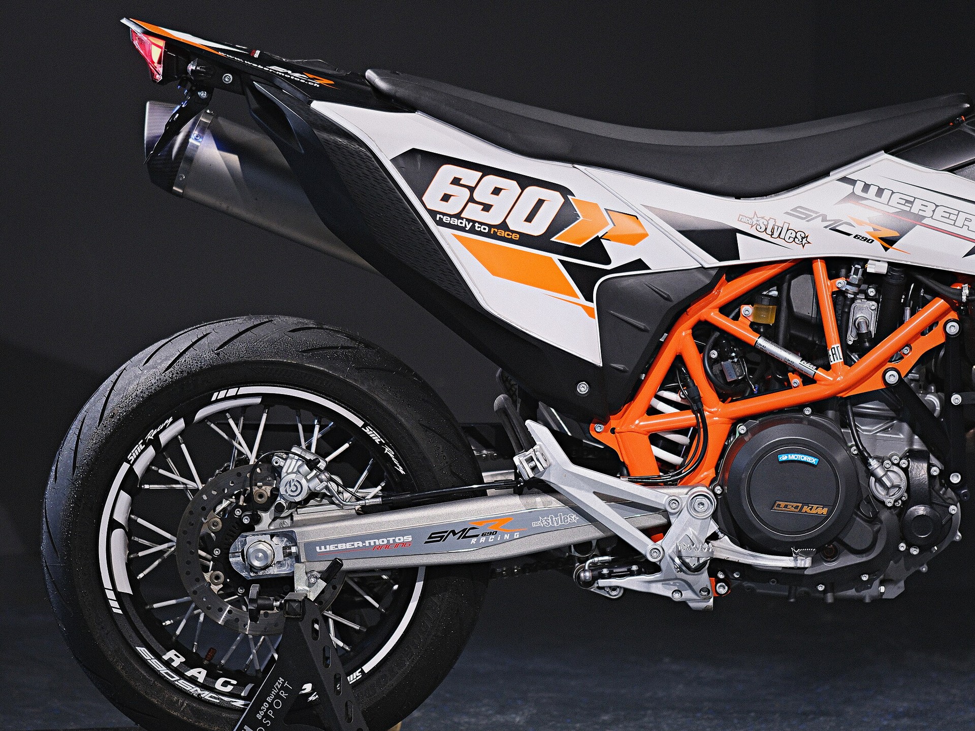 KTM 690 SMC R ABS (35 kW) - 9