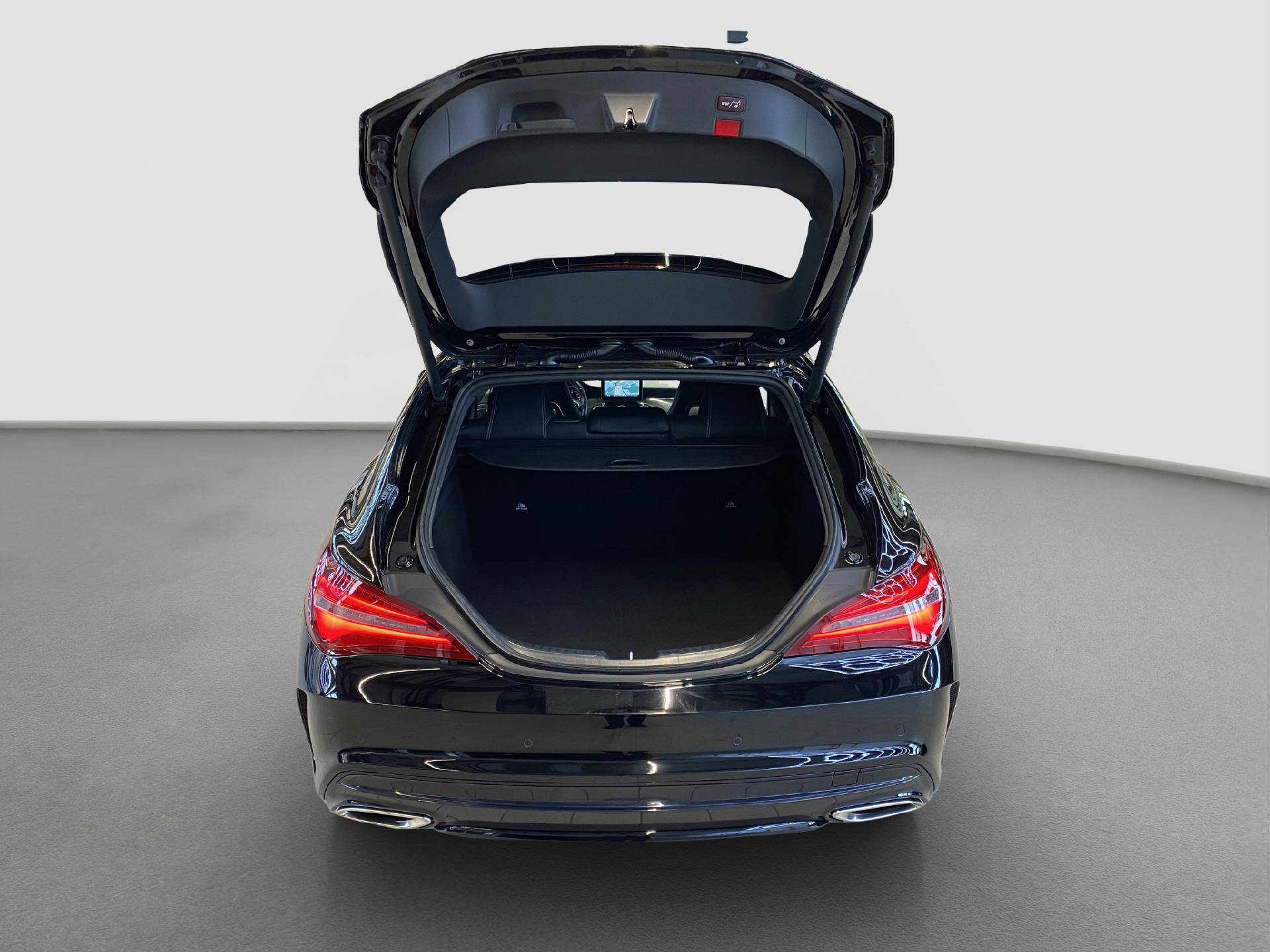 MERCEDES-BENZ CLA 200 d 4M Shooting Brake Swiss Star - 14