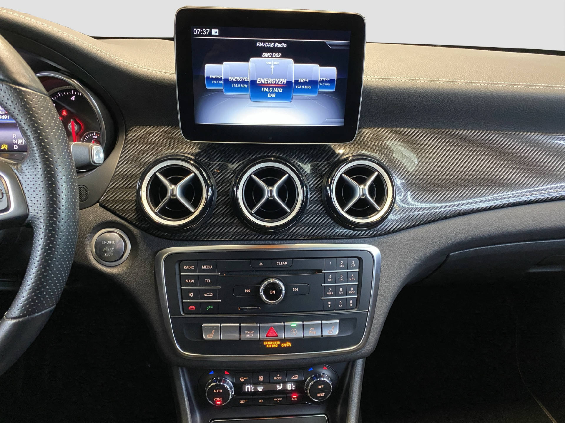MERCEDES-BENZ CLA 200 d 4M Shooting Brake Swiss Star - 10