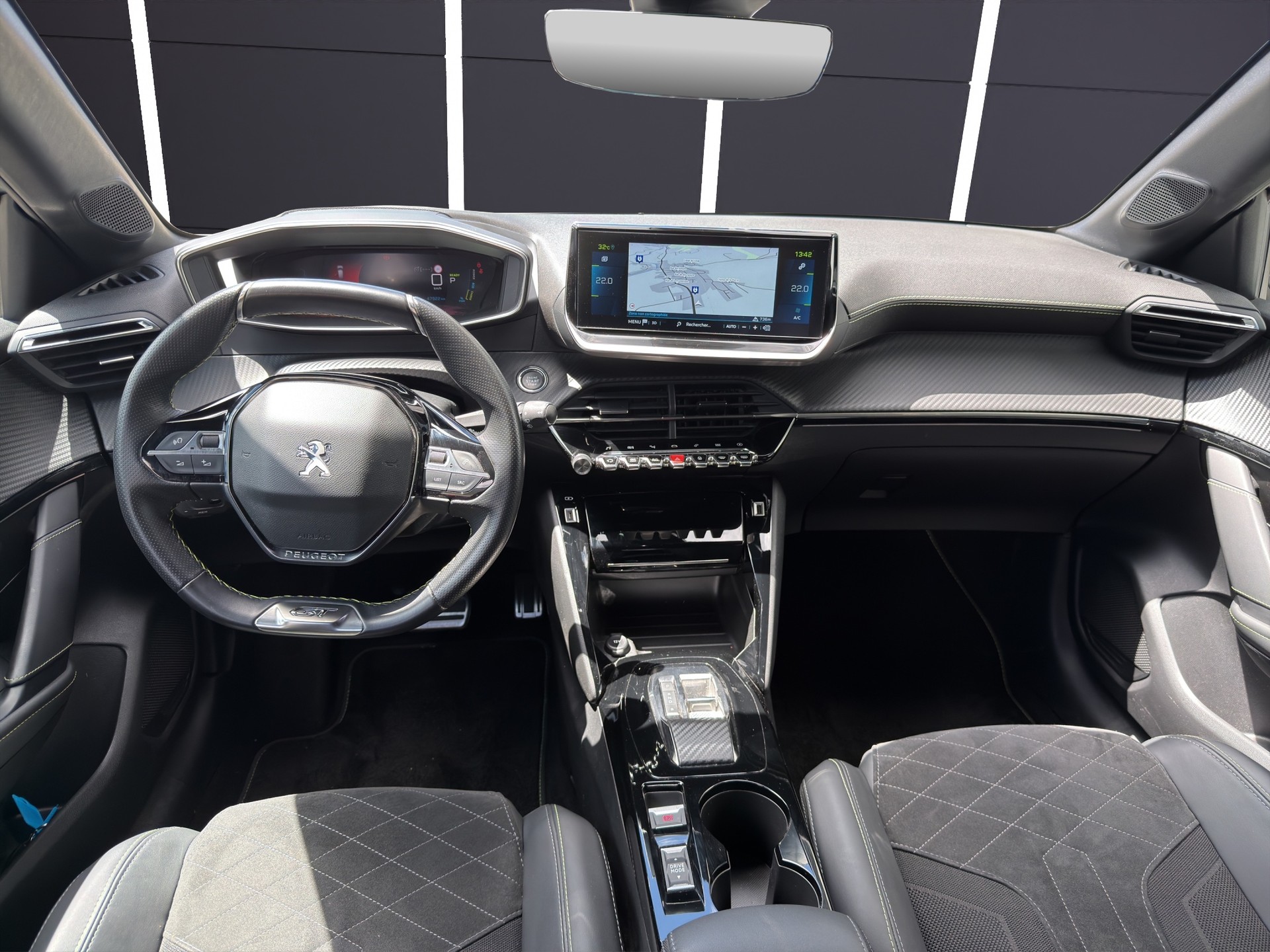 PEUGEOT 208 Elektrik GT Pack - 8