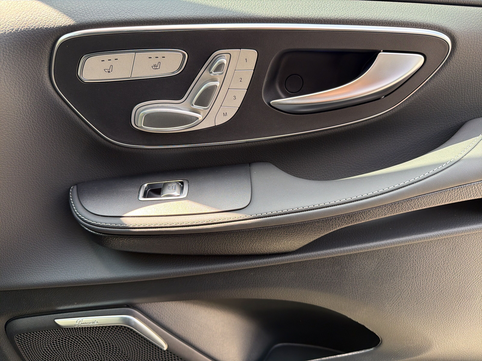 MERCEDES-BENZ V 300 d lang 4Matic Exclusive 9G-Tronic - 17