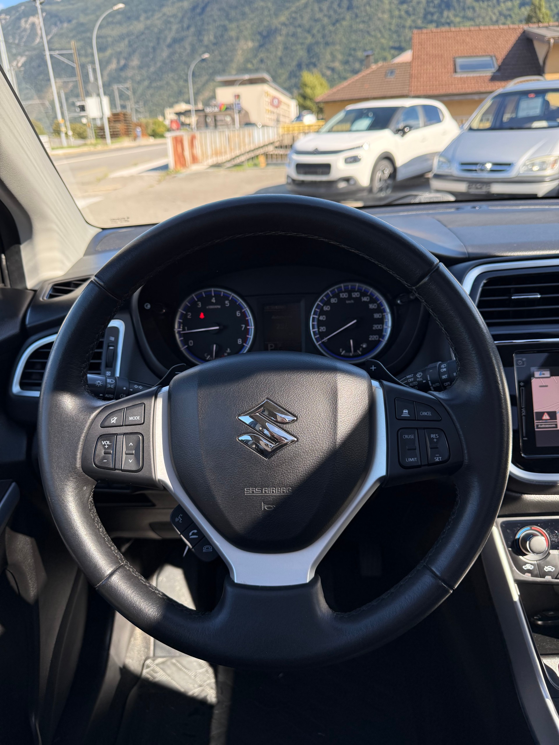 SUZUKI SX4 S-Cross 1.4 16V Compact+ 4WD Automatic - 11