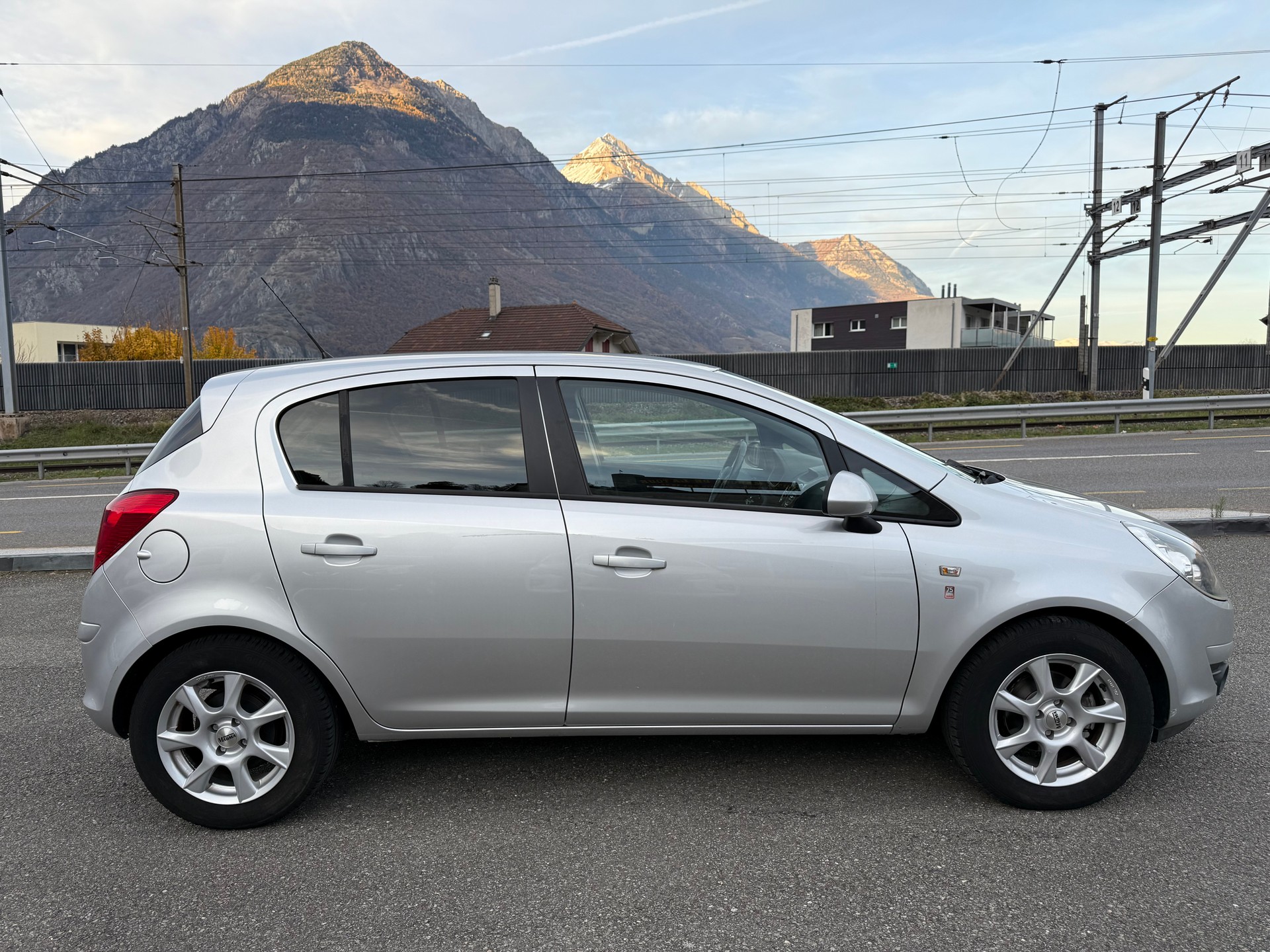 OPEL Corsa 1.4 TP Anniversary Automatic - 6