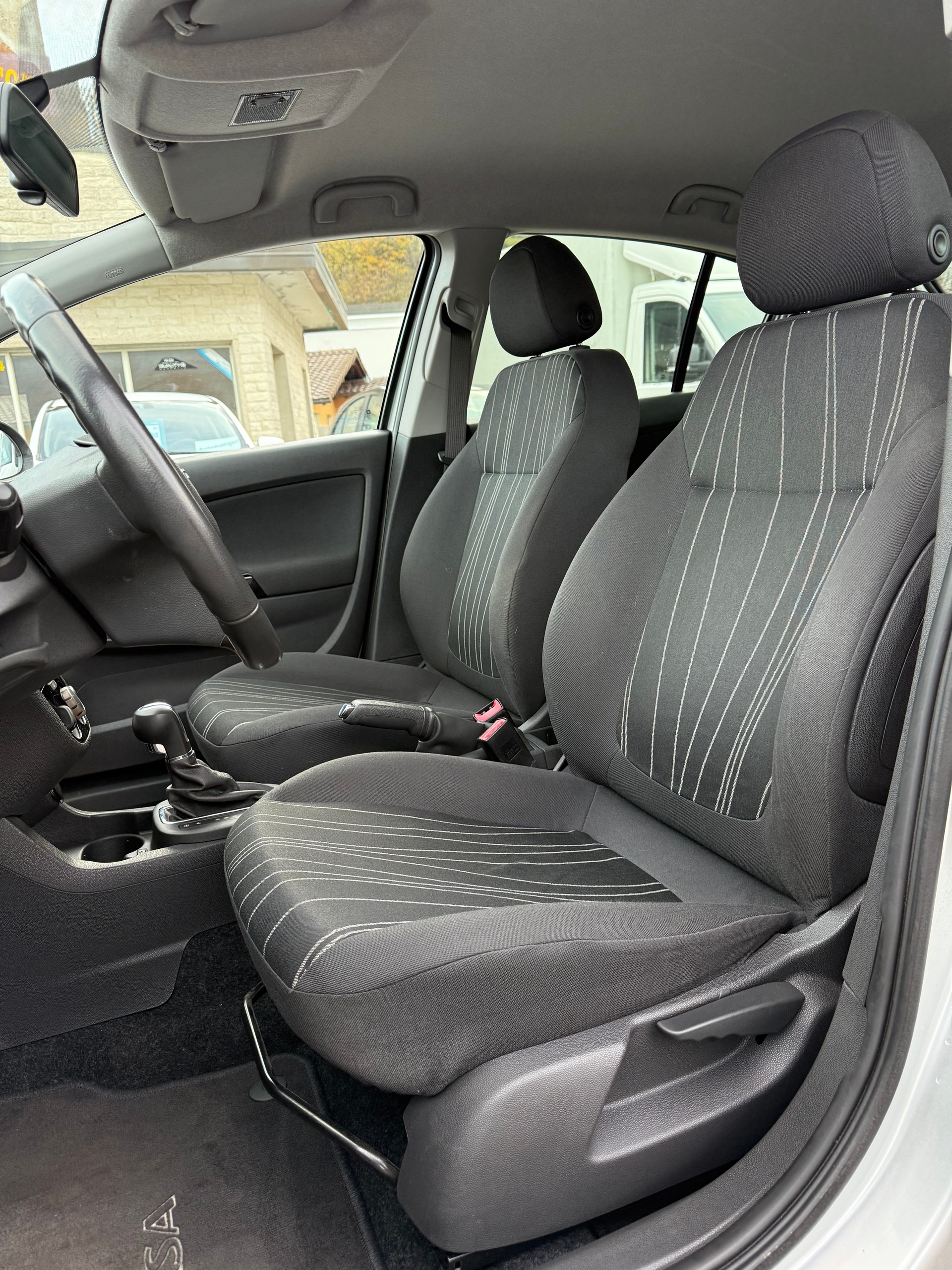 OPEL Corsa 1.4 TP Anniversary Automatic - 14