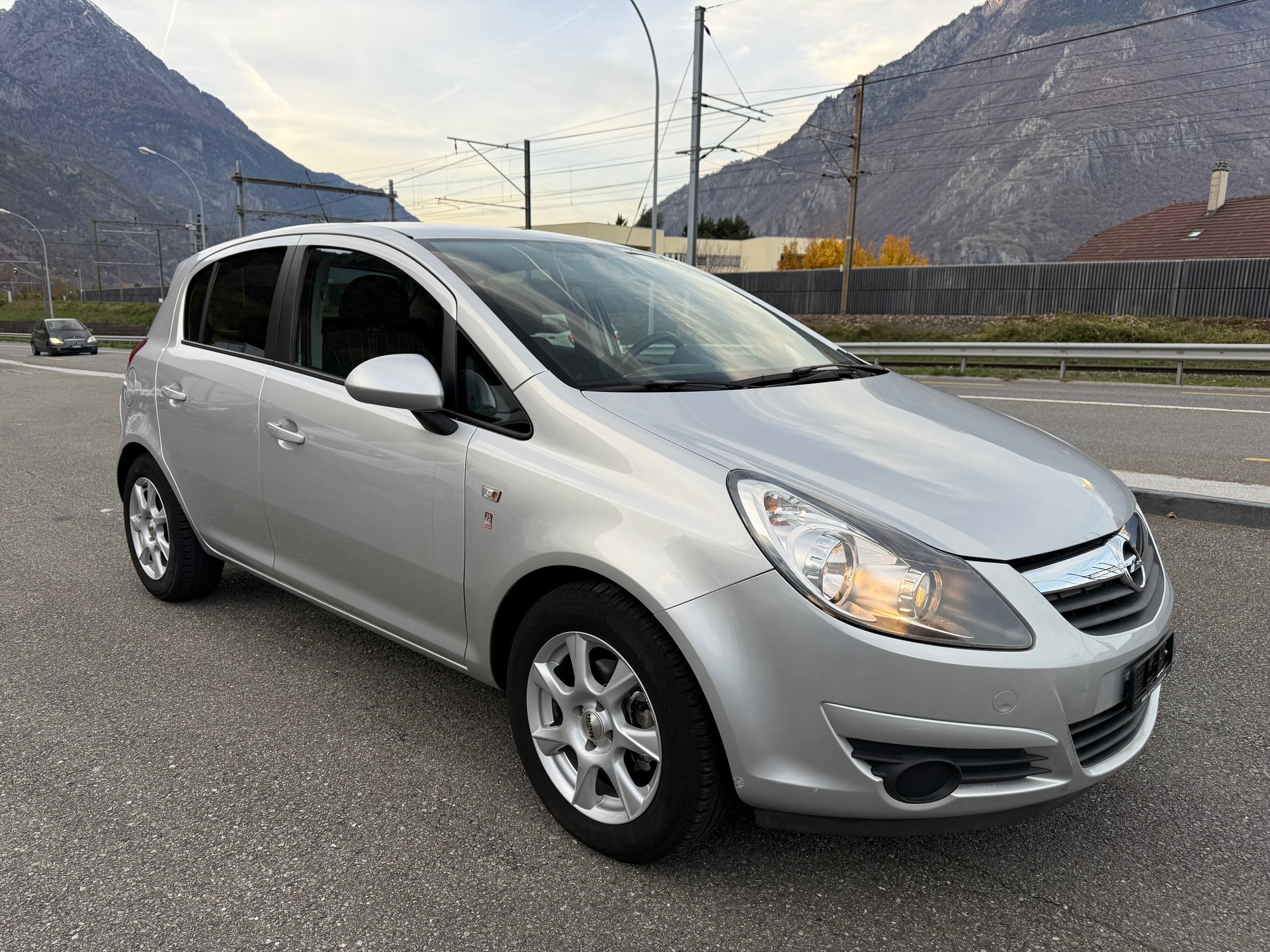 OPEL Corsa 1.4 TP Anniversary Automatic - 5