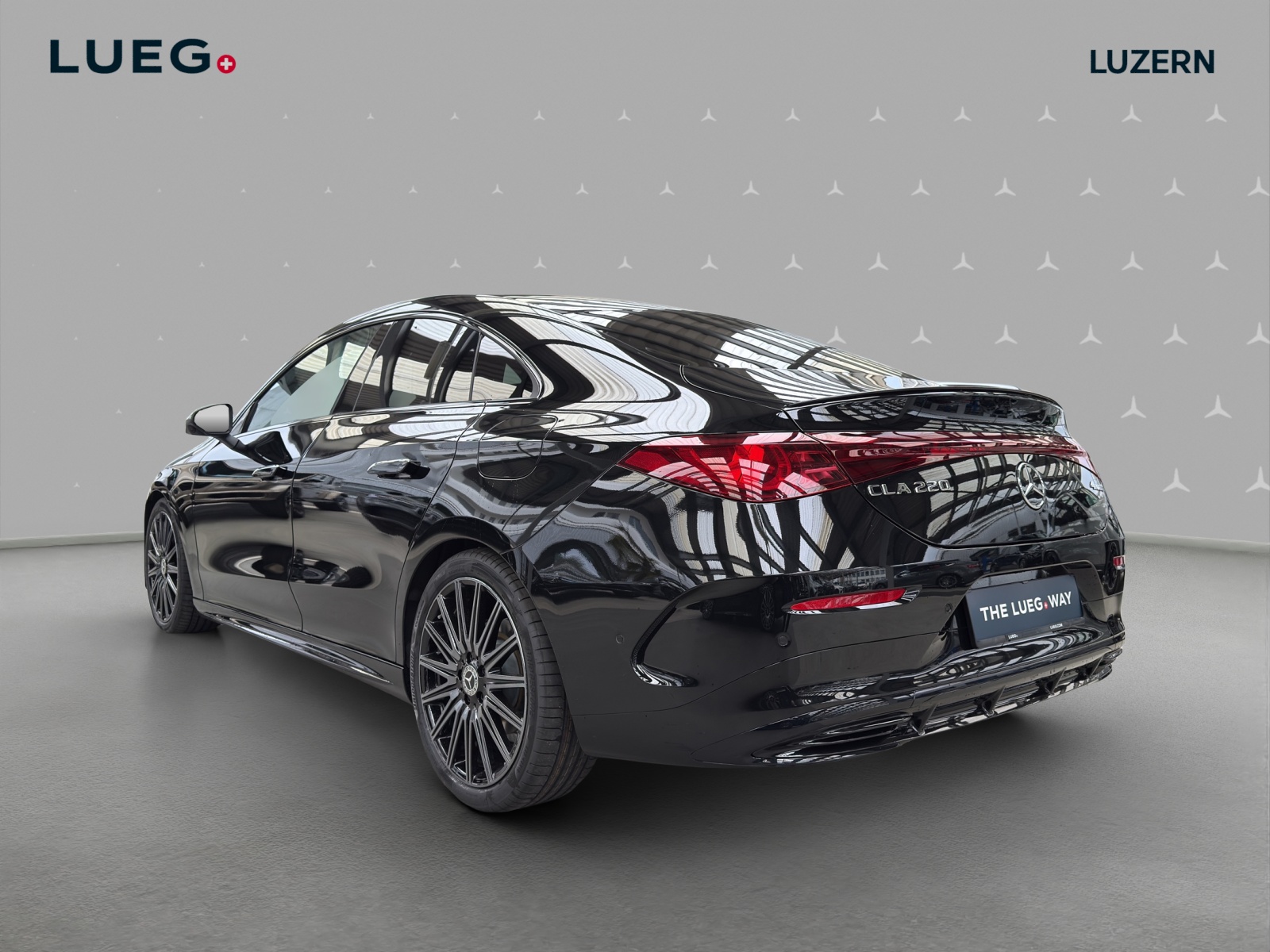 MERCEDES-BENZ CLA 220 4Matic 8G-DCT - 3