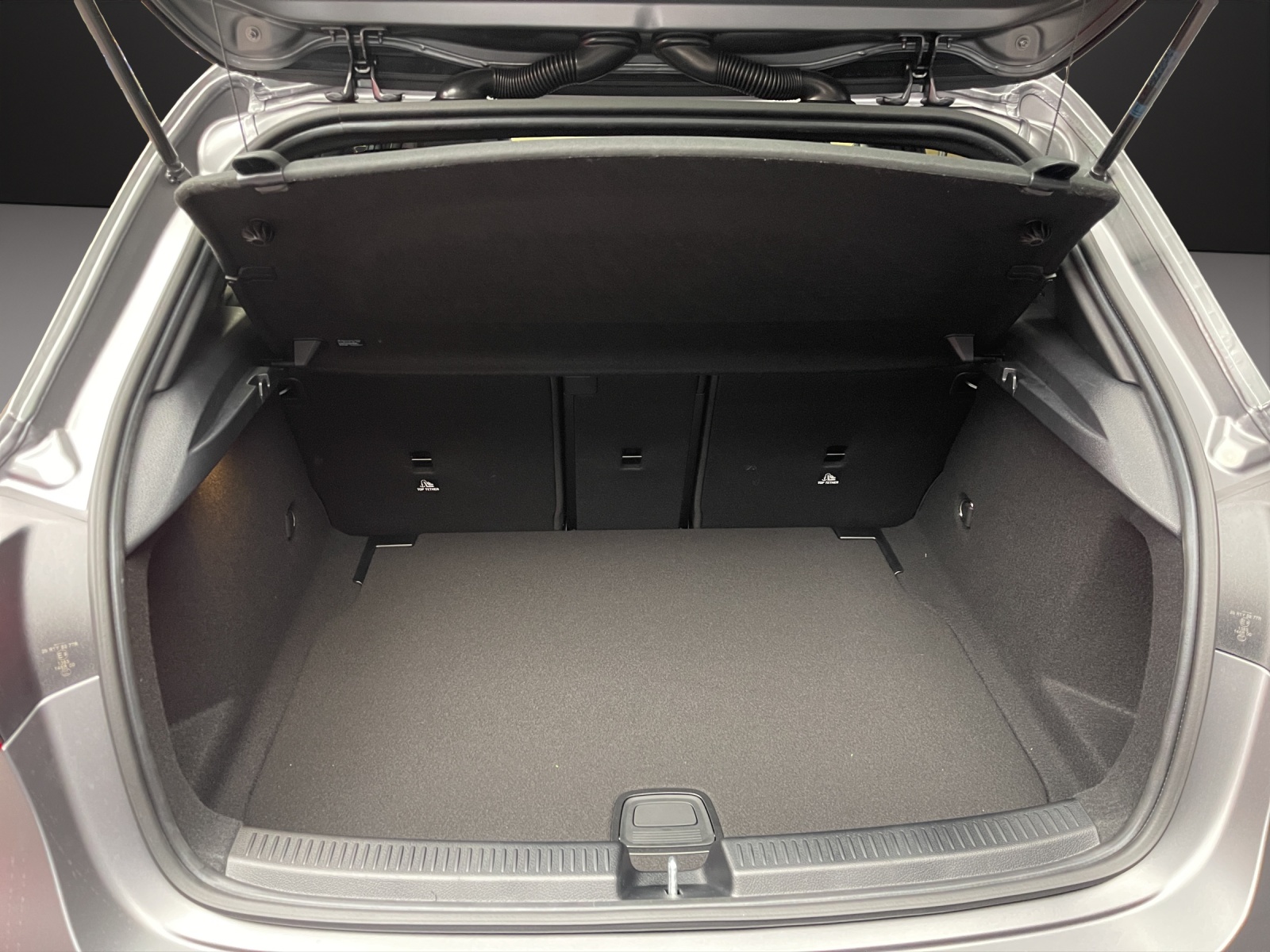 MERCEDES-BENZ AMG A 35 4MATIC Kompaktlimousine 8G-DCT - 11