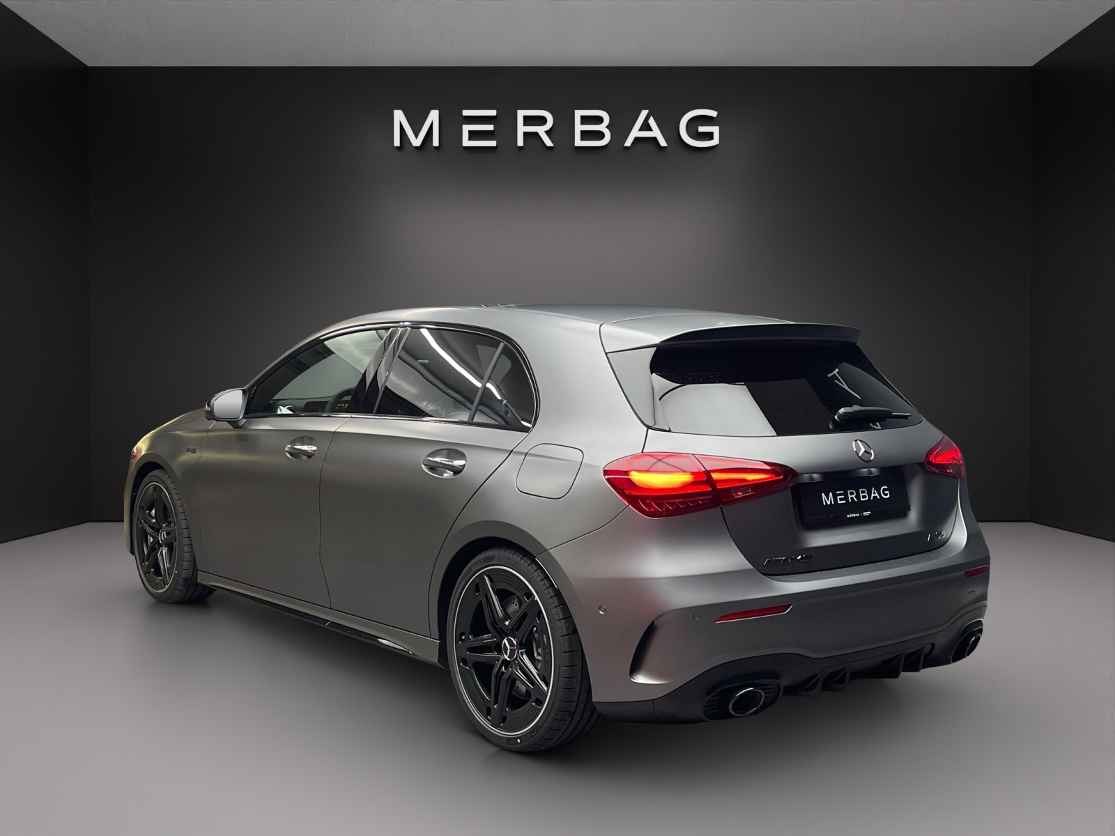 MERCEDES-BENZ AMG A 35 4MATIC Kompaktlimousine 8G-DCT - 4