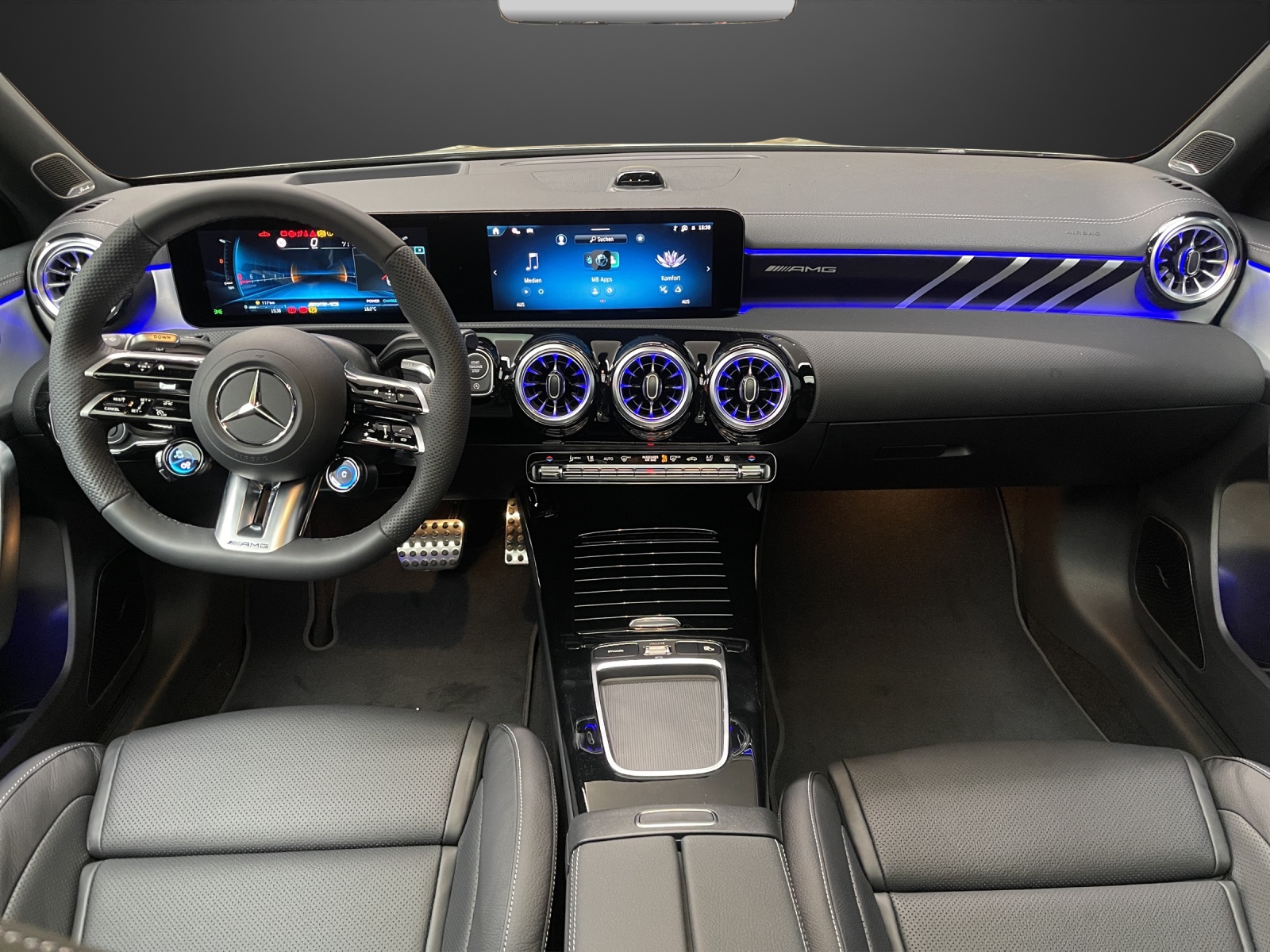 MERCEDES-BENZ AMG A 35 4MATIC Kompaktlimousine 8G-DCT - 7