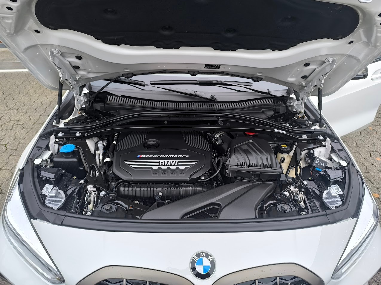 BMW M135i xDrive Steptronic - 13