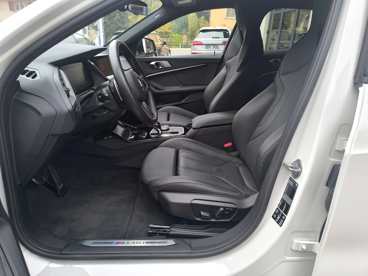 BMW M135i xDrive Steptronic - 3