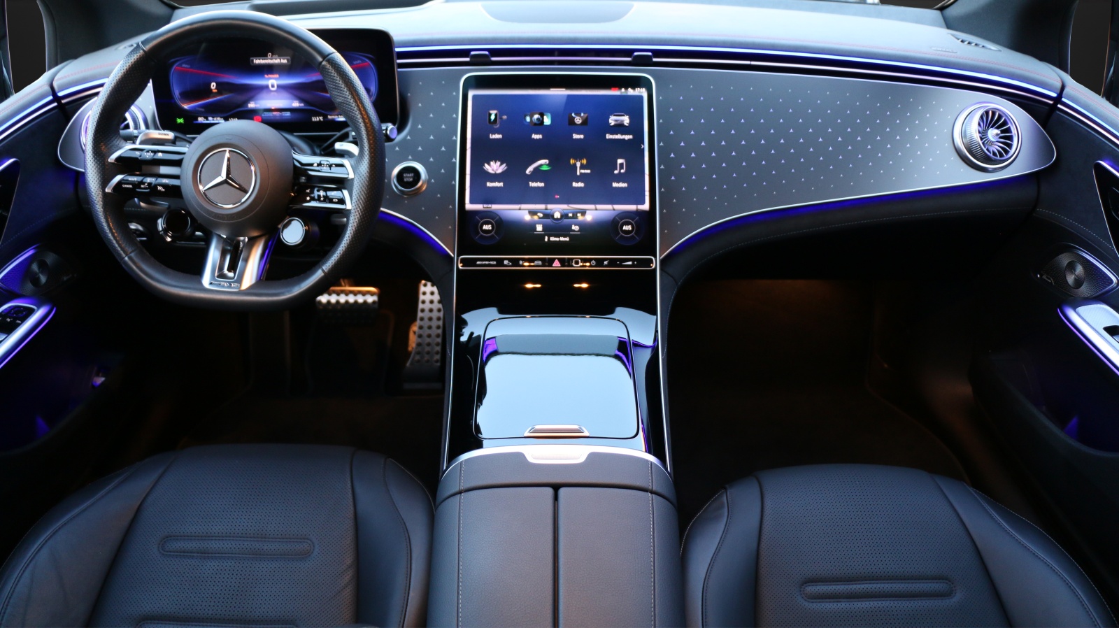 MERCEDES-BENZ EQE 43 AMG 4 Matic - 3