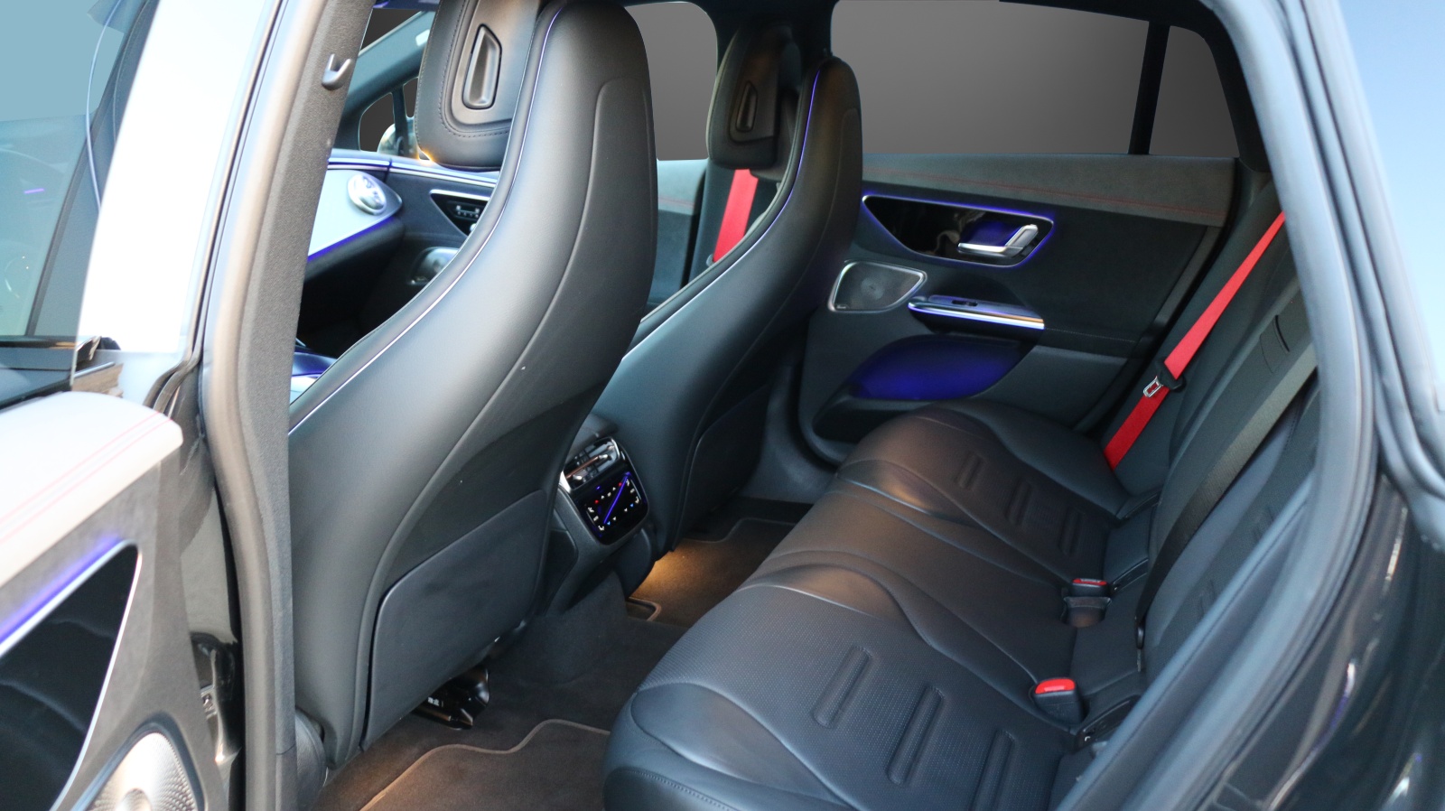 MERCEDES-BENZ EQE 43 AMG 4 Matic - 6