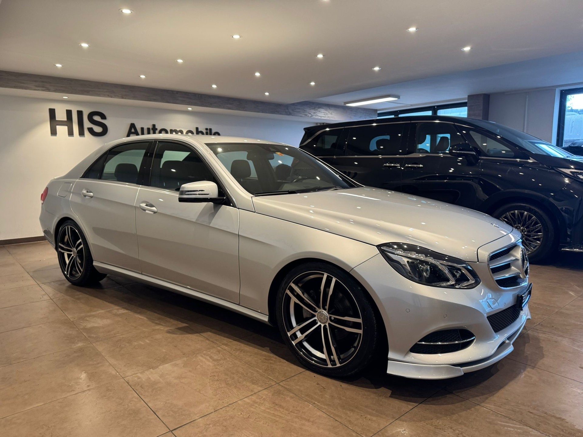 MERCEDES-BENZ E 220 CDI Avantgarde - 6