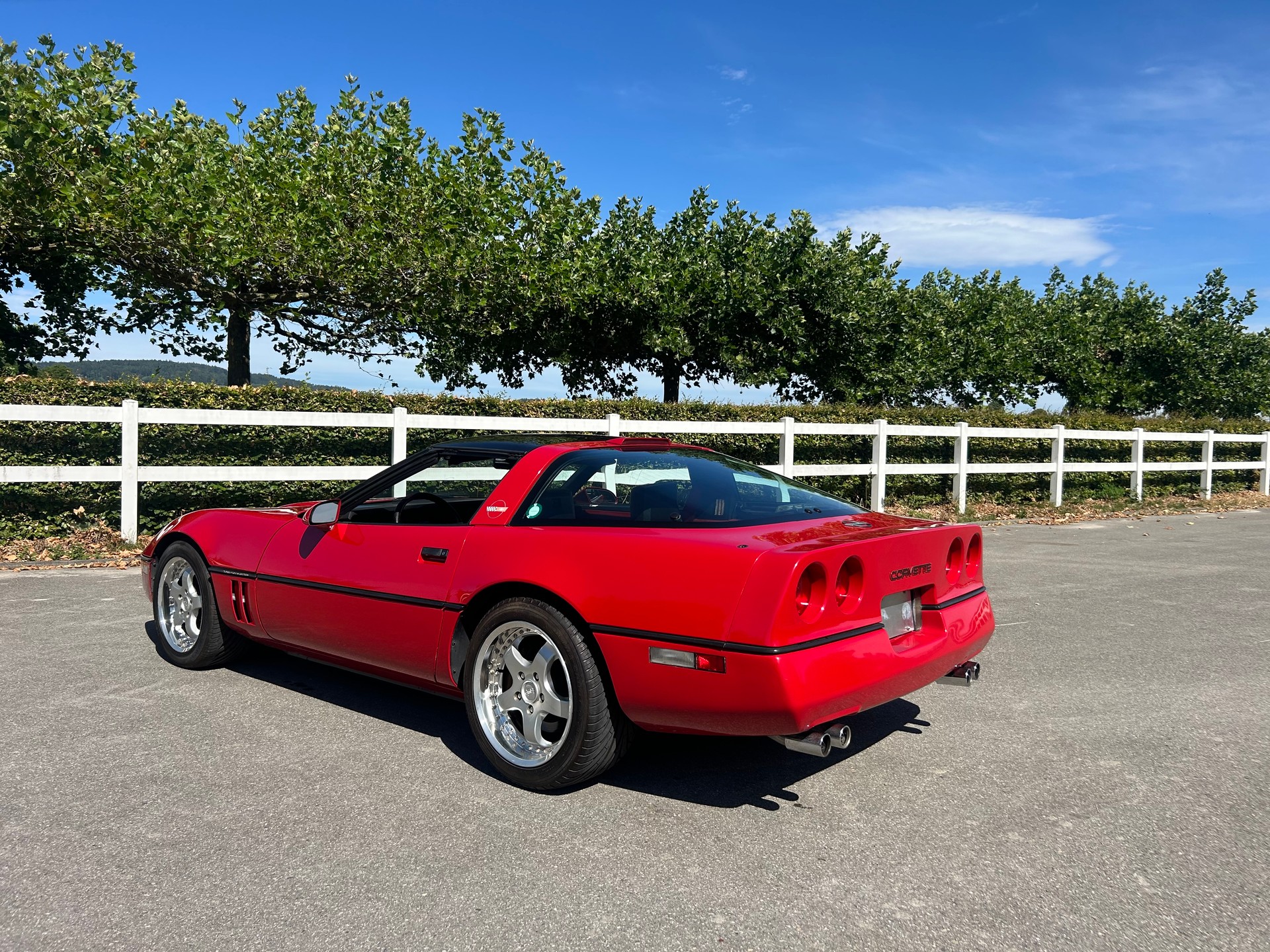 CHEVROLET CORVETTE - 3